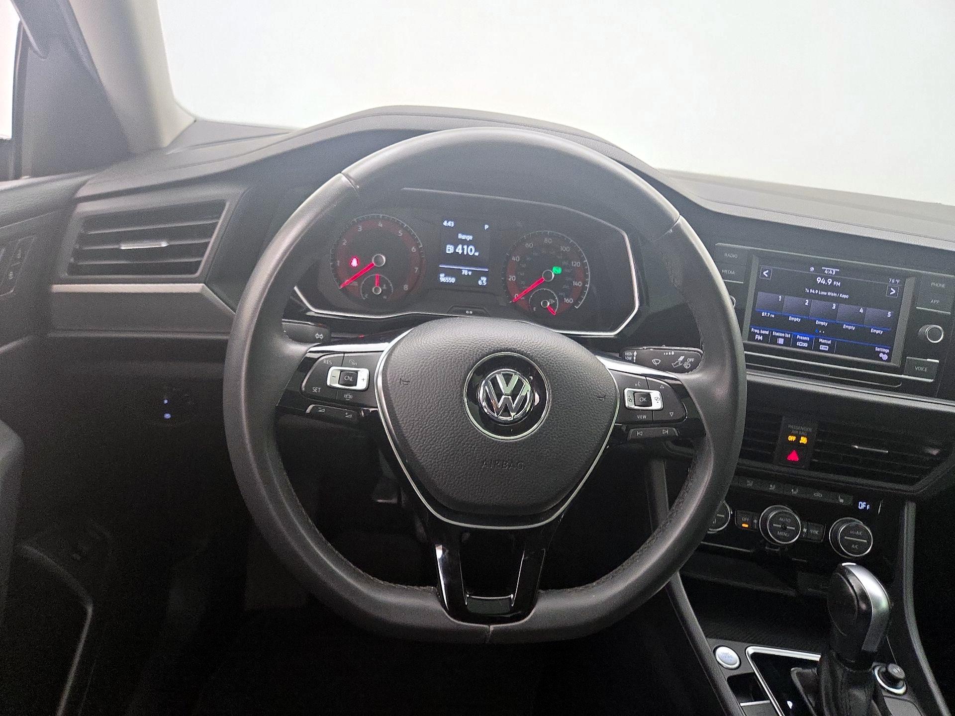 Thumbnail: 2020 Volkswagen Jetta - 10