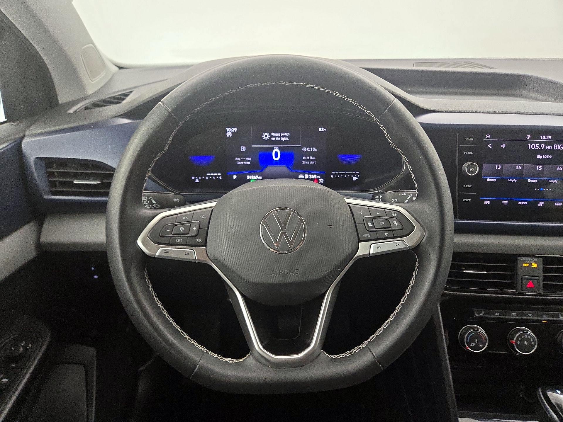Thumbnail: 2023 Volkswagen Taos - 10