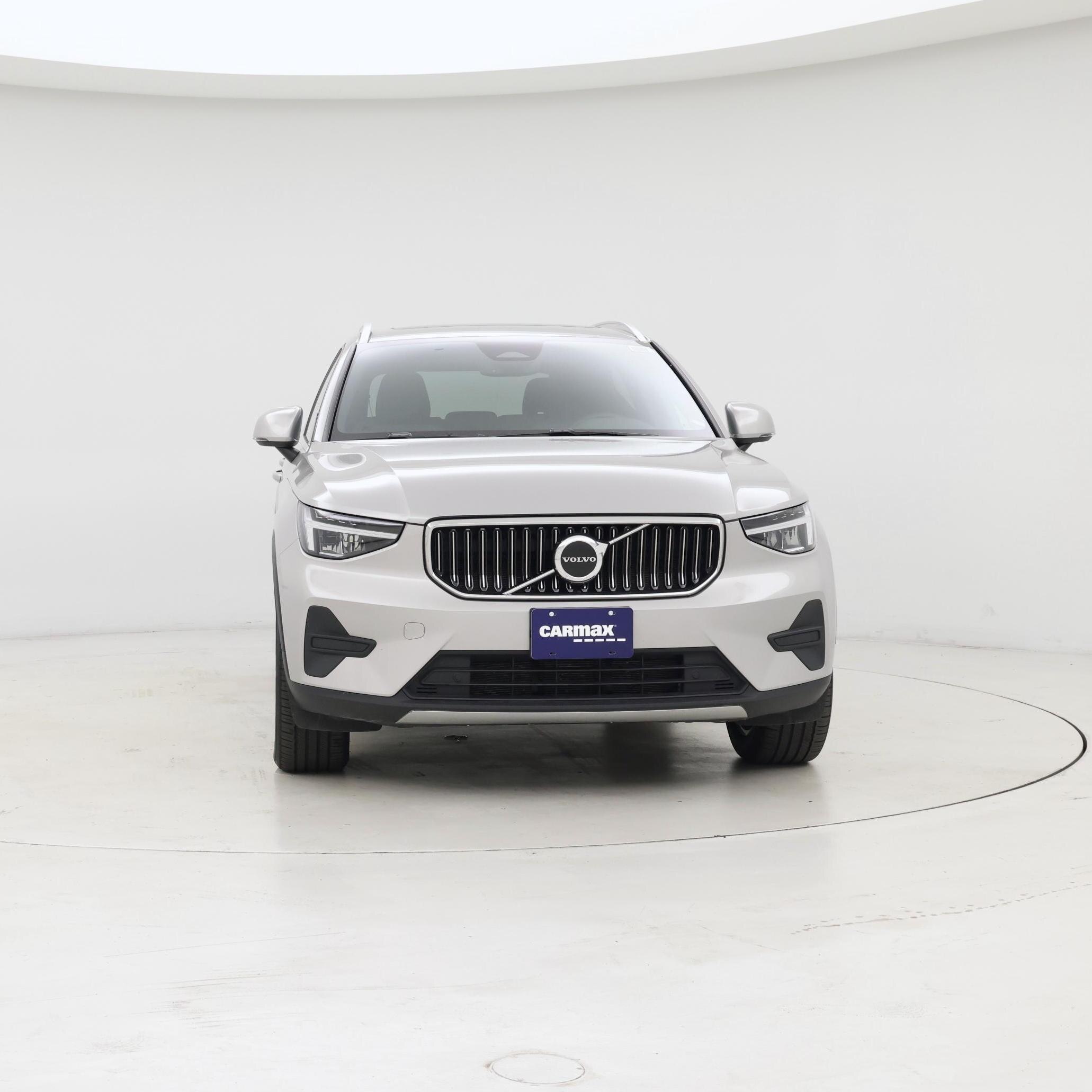 Thumbnail: 2025 Volvo XC40 - 5