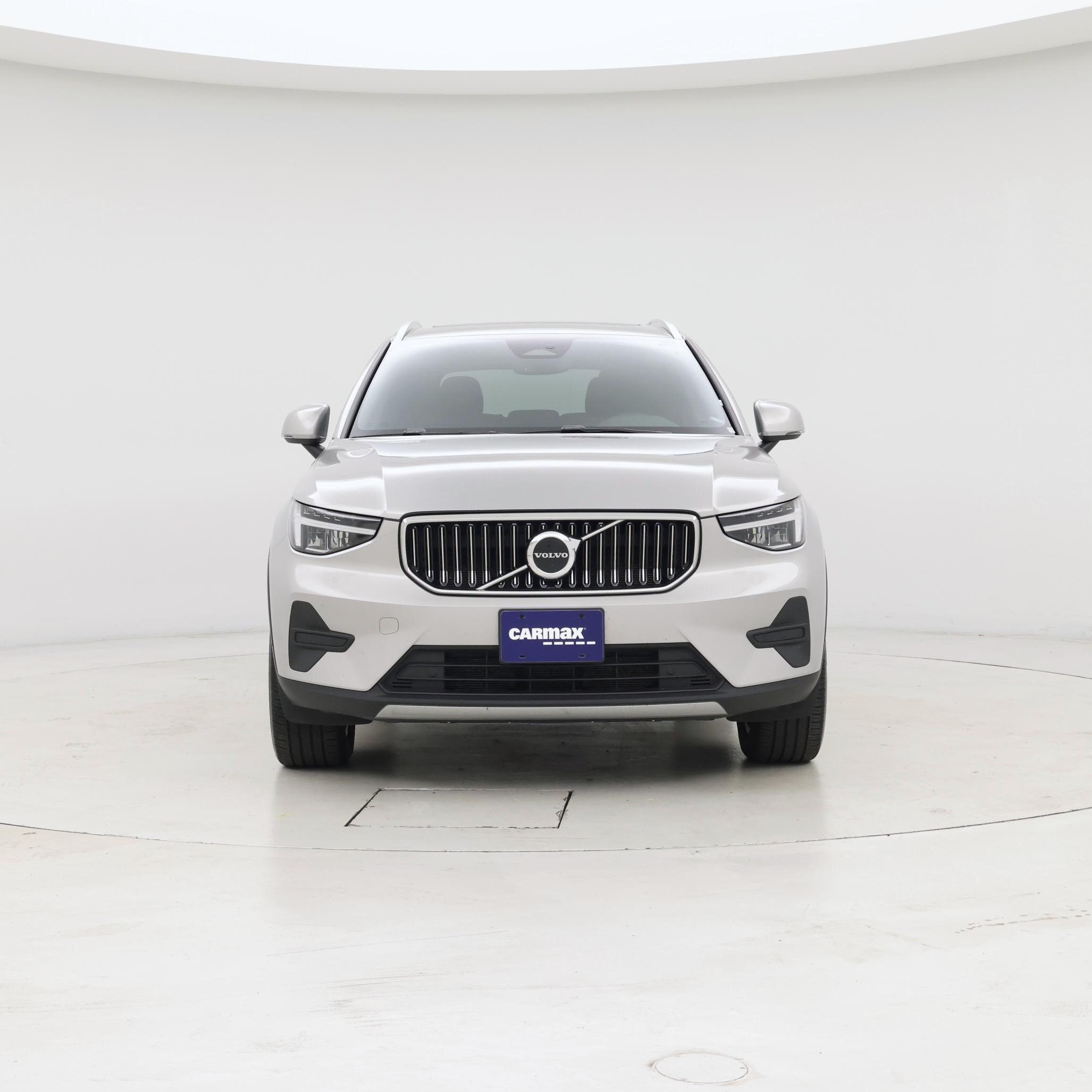Thumbnail: 2025 Volvo XC40 - 5