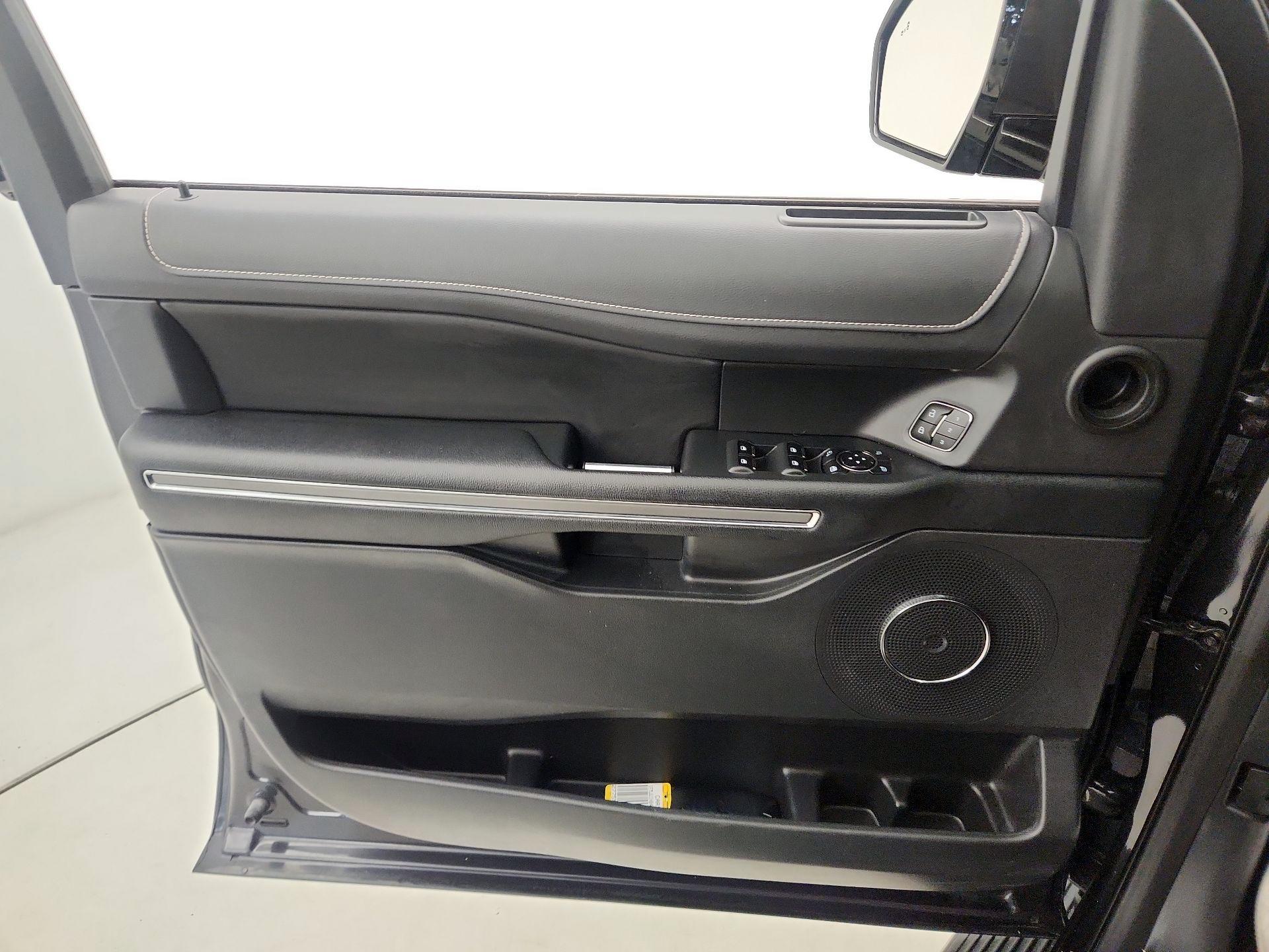 Thumbnail: 2024 Ford Expedition - 12