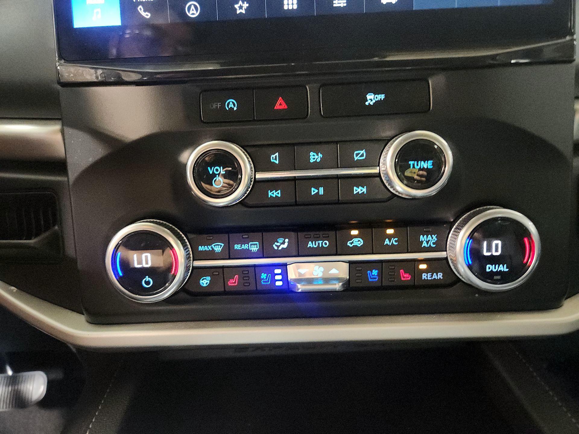 Thumbnail: 2024 Ford Expedition - 14
