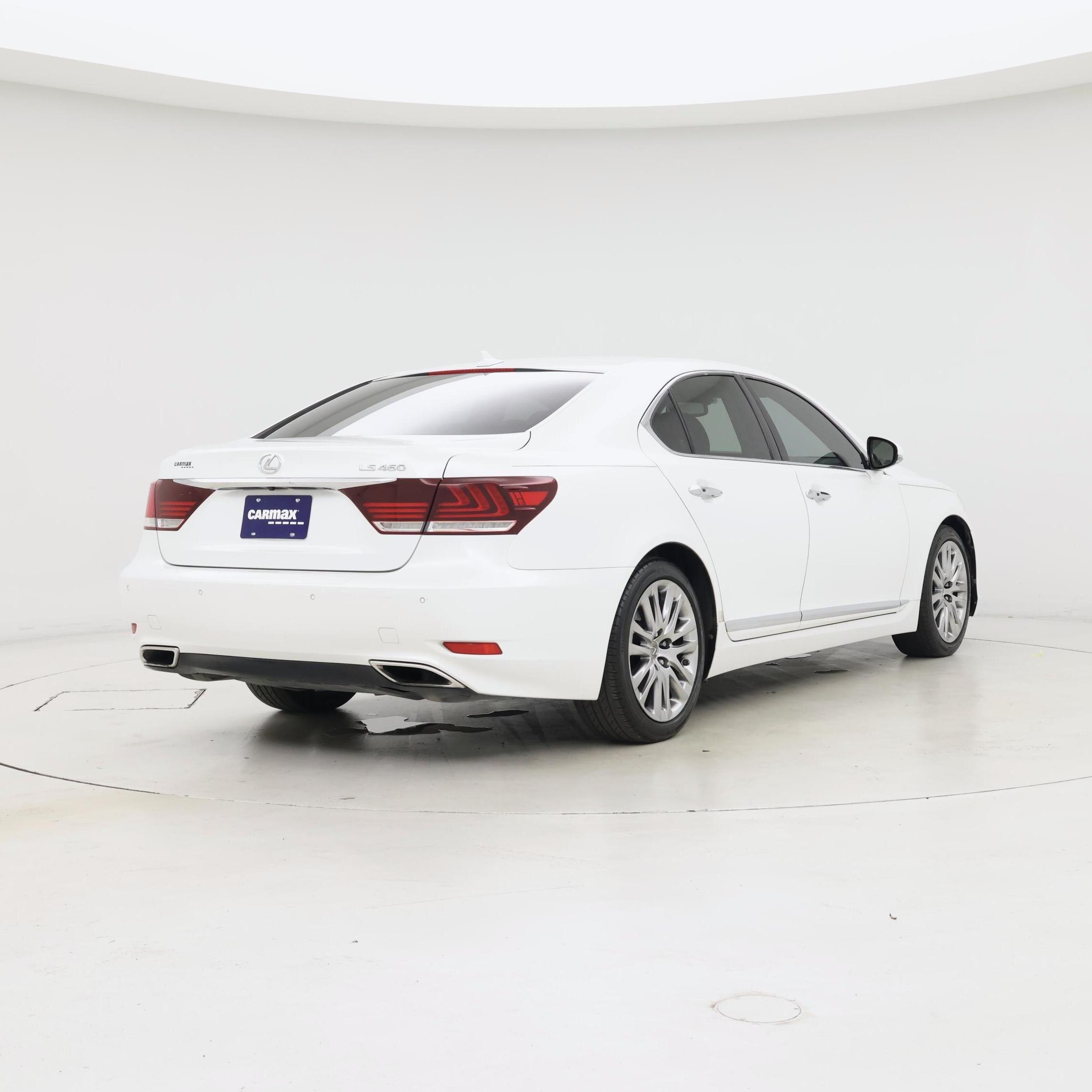 Thumbnail: 2013 Lexus LS - 8