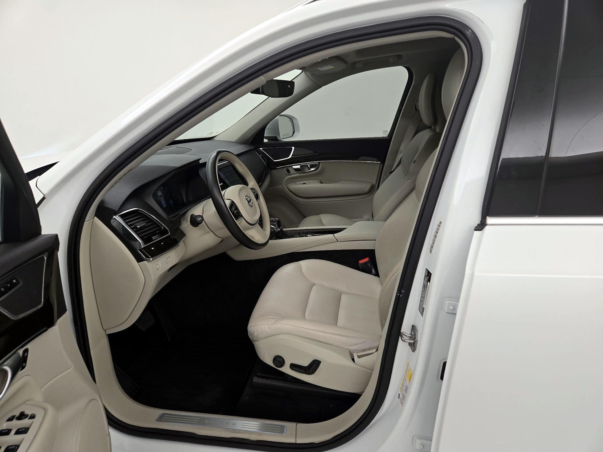 Thumbnail: 2018 Volvo XC90 - 11