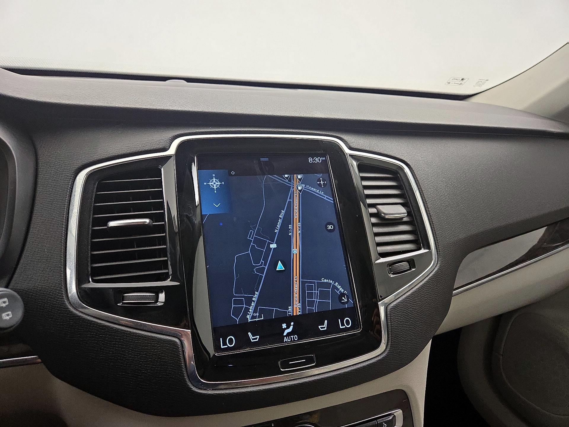 Thumbnail: 2018 Volvo XC90 - 14