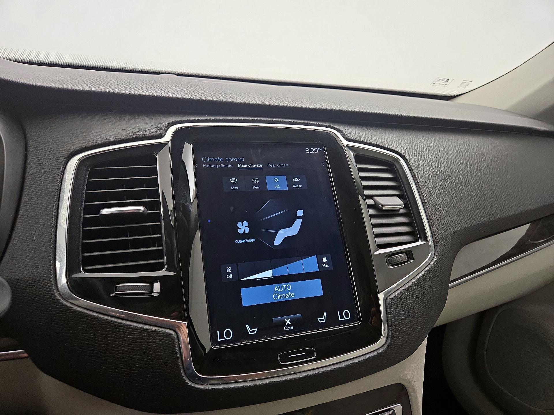 Thumbnail: 2018 Volvo XC90 - 17