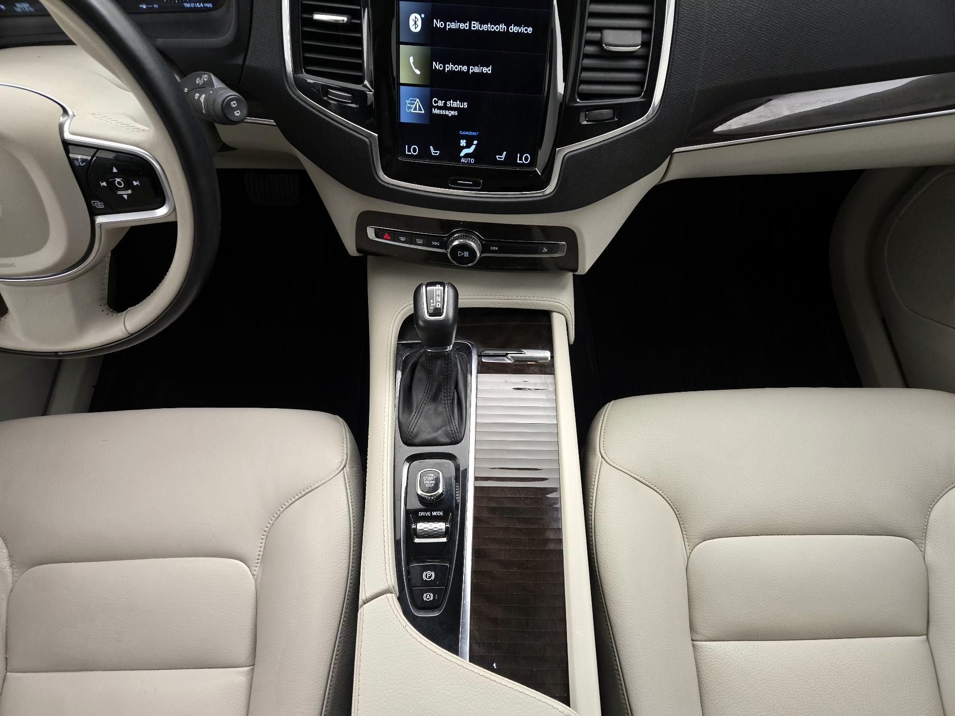 Thumbnail: 2018 Volvo XC90 - 18