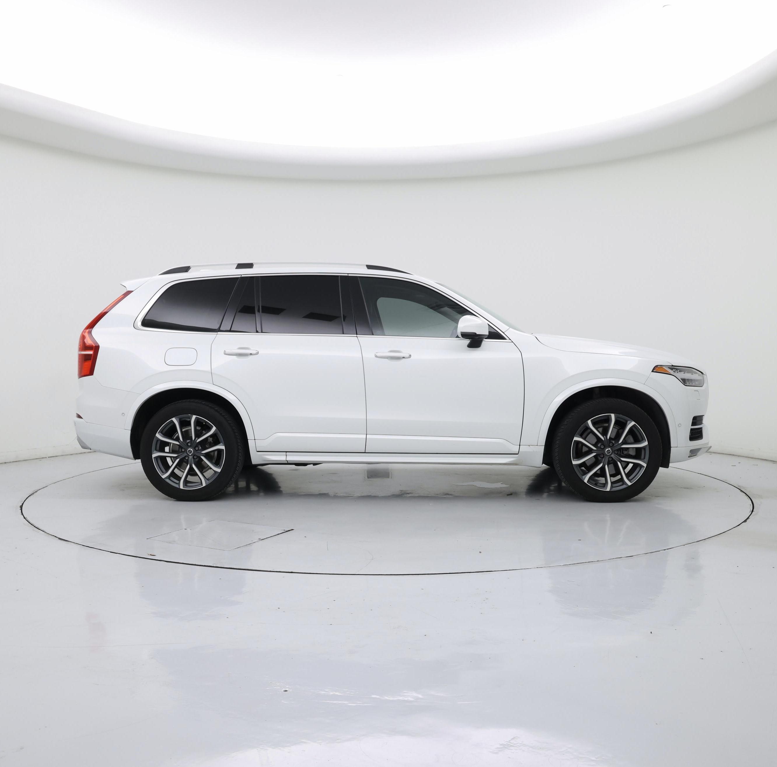 Thumbnail: 2018 Volvo XC90 - 7