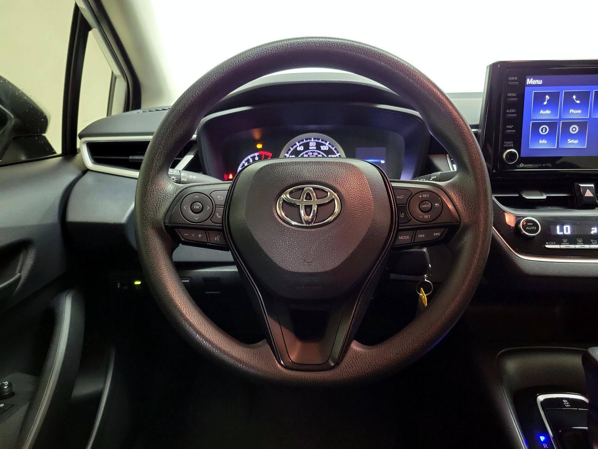 Thumbnail: 2022 Toyota Corolla - 10