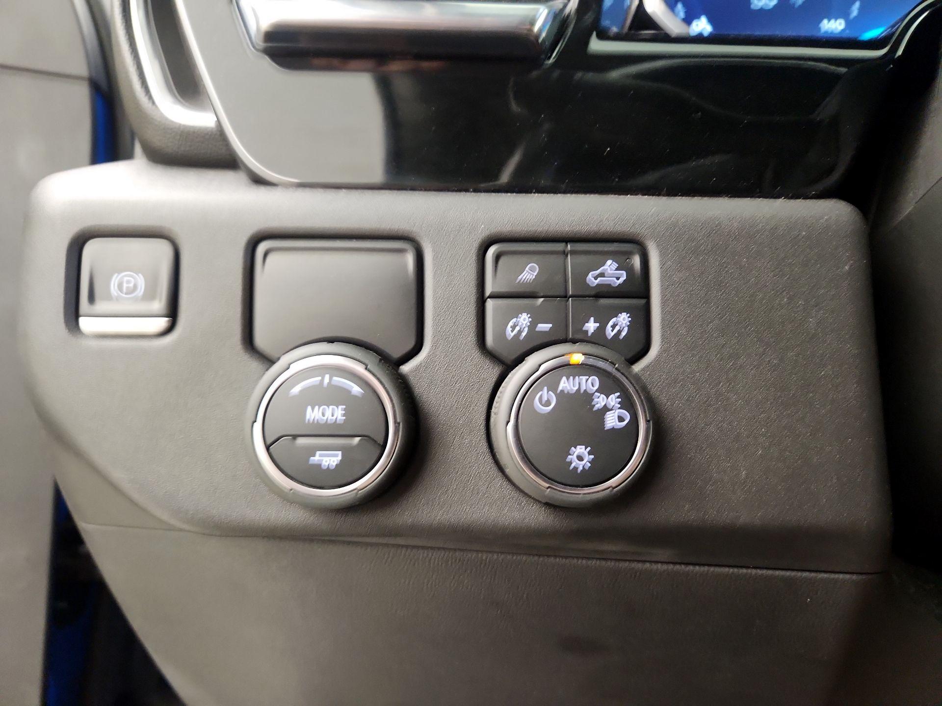 Thumbnail: 2022 Chevrolet Silverado 1500 - 13