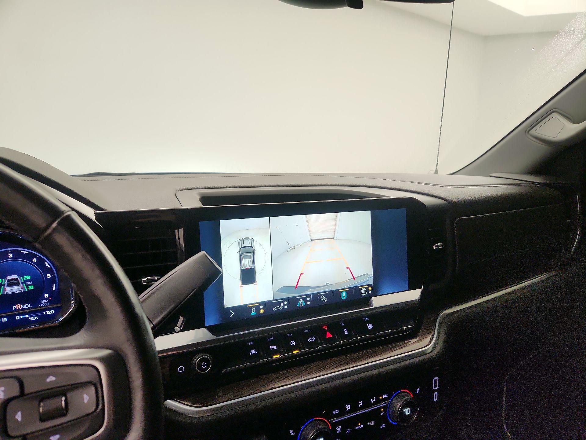 Thumbnail: 2022 Chevrolet Silverado 1500 - 15