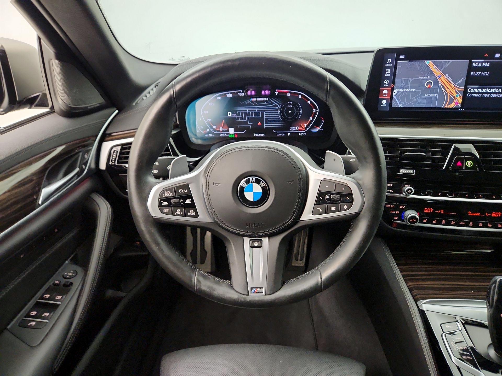 Thumbnail: 2021 BMW 5 Series - 10