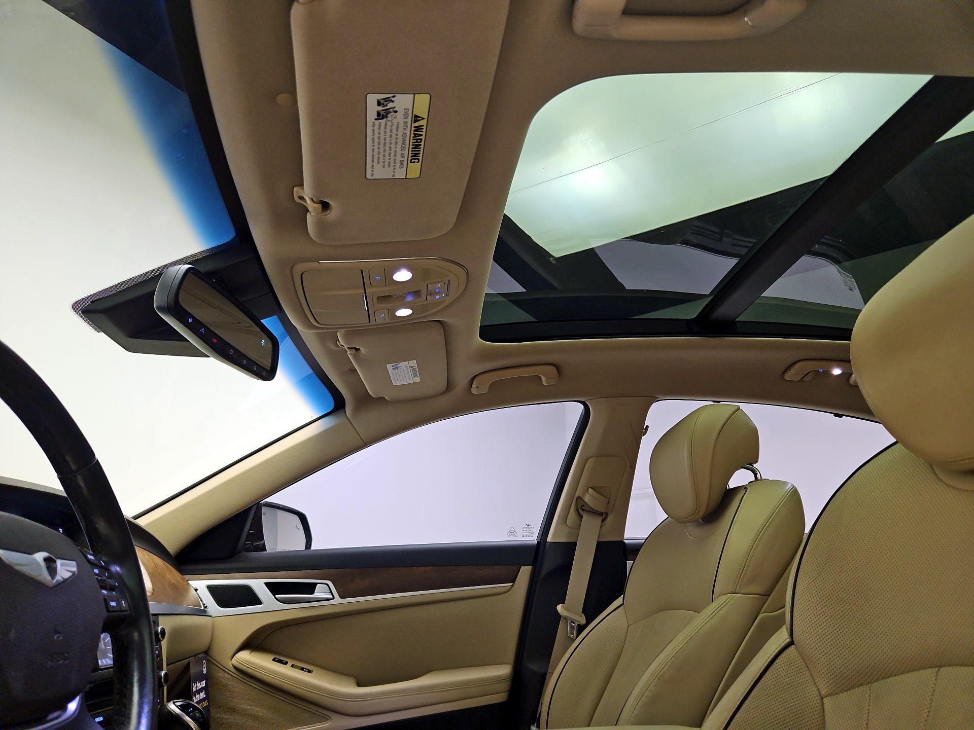 Thumbnail: 2016 Hyundai Genesis - 19