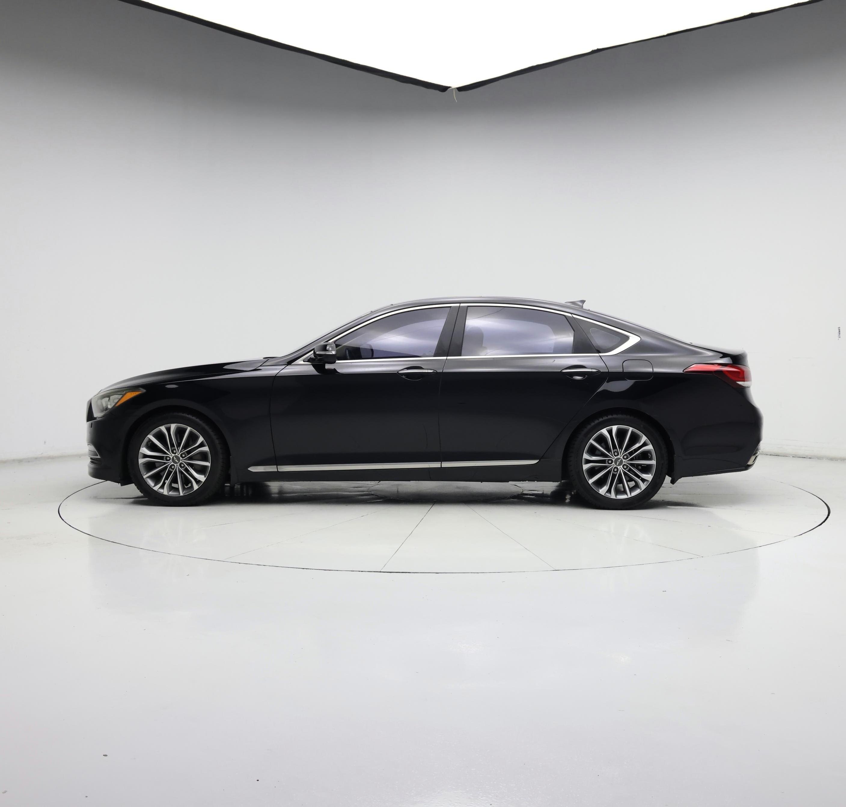 Thumbnail: 2016 Hyundai Genesis - 3