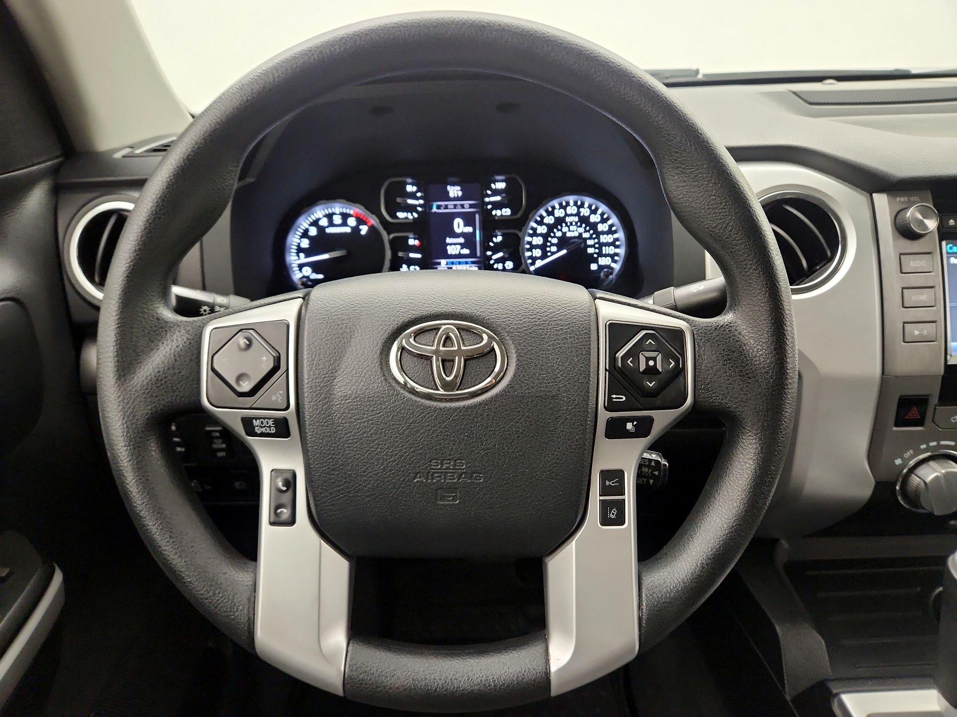 Thumbnail: 2018 Toyota Tundra - 10