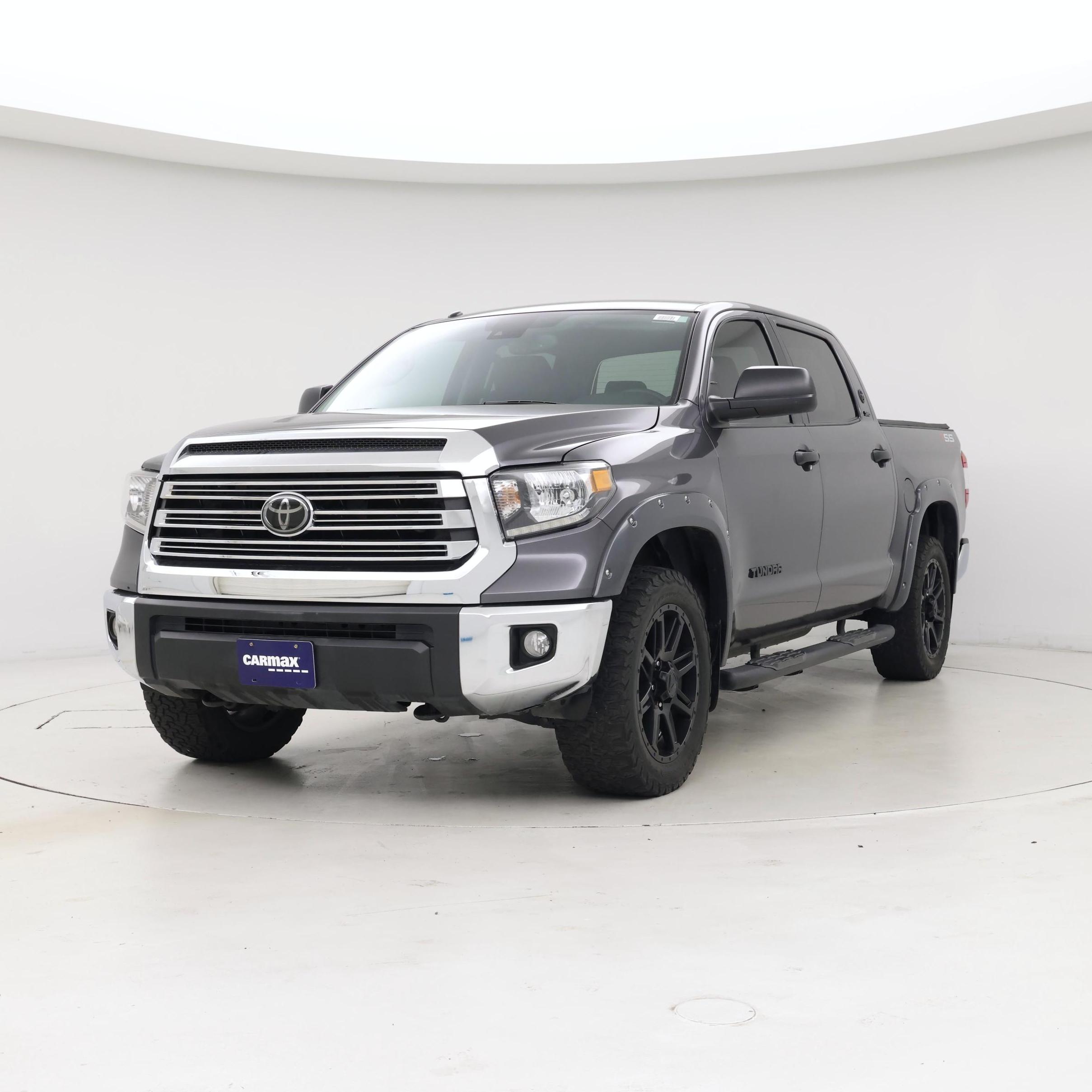 Thumbnail: 2018 Toyota Tundra - 4