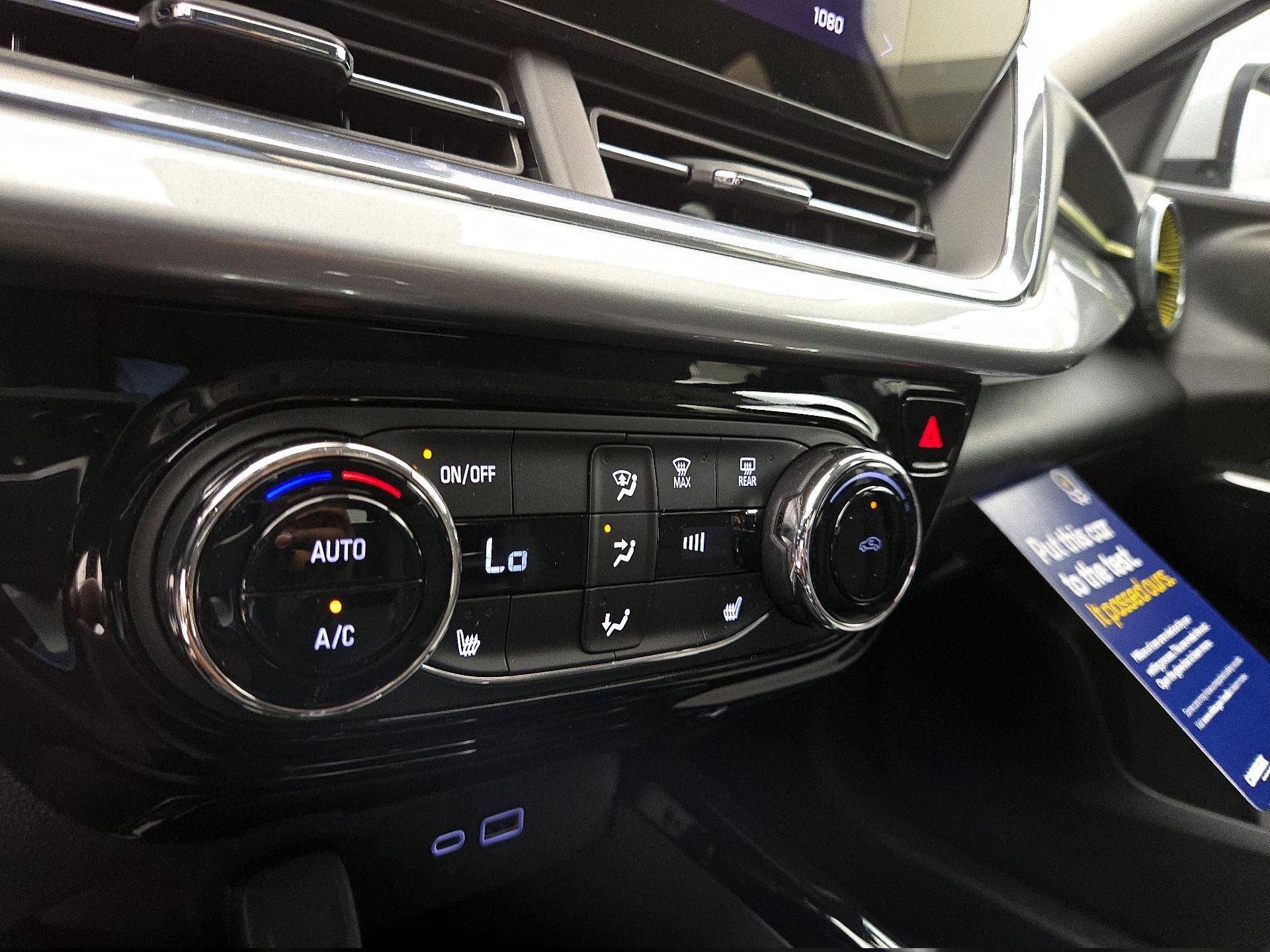 Thumbnail: 2025 Chevrolet Trax - 16