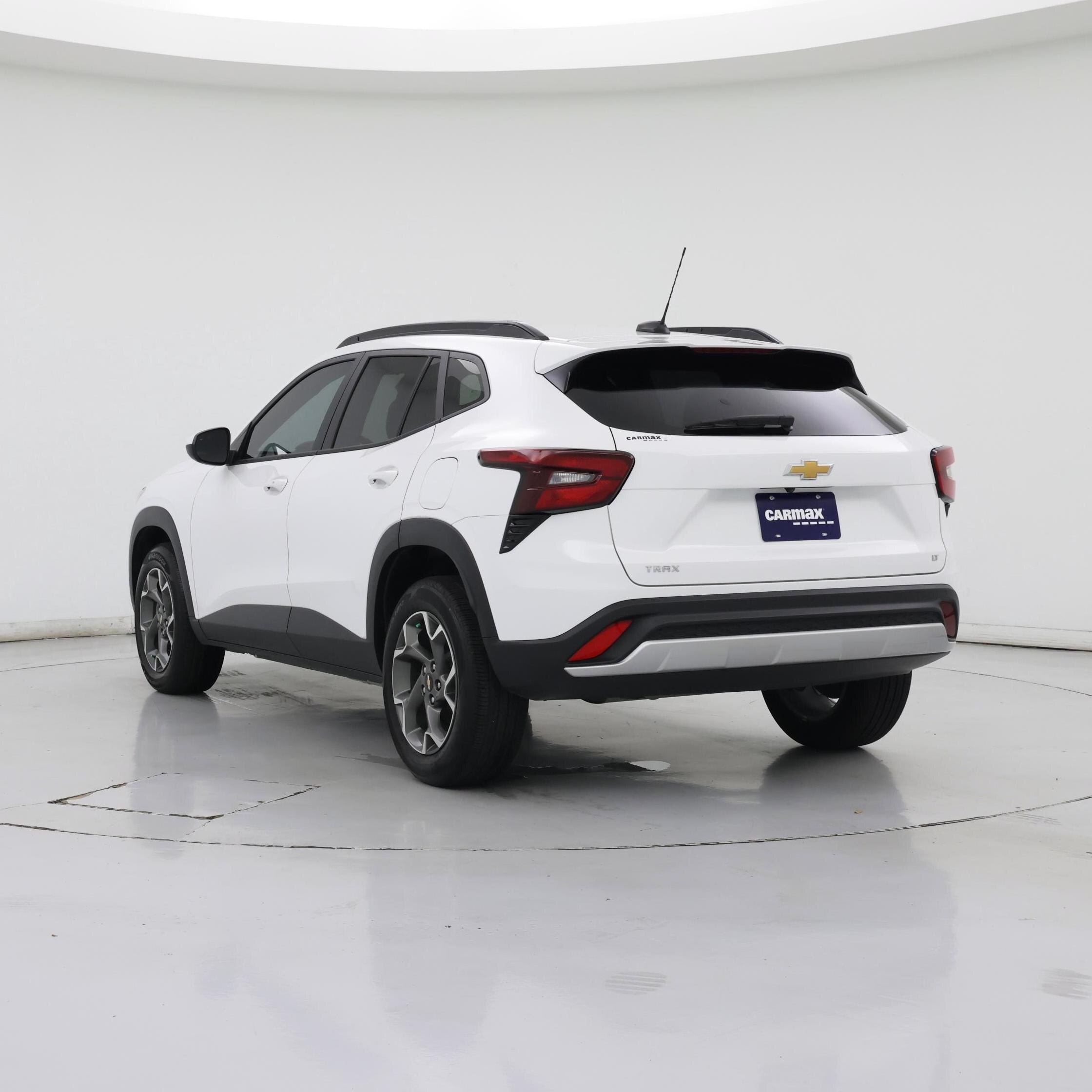 Thumbnail: 2025 Chevrolet Trax - 2