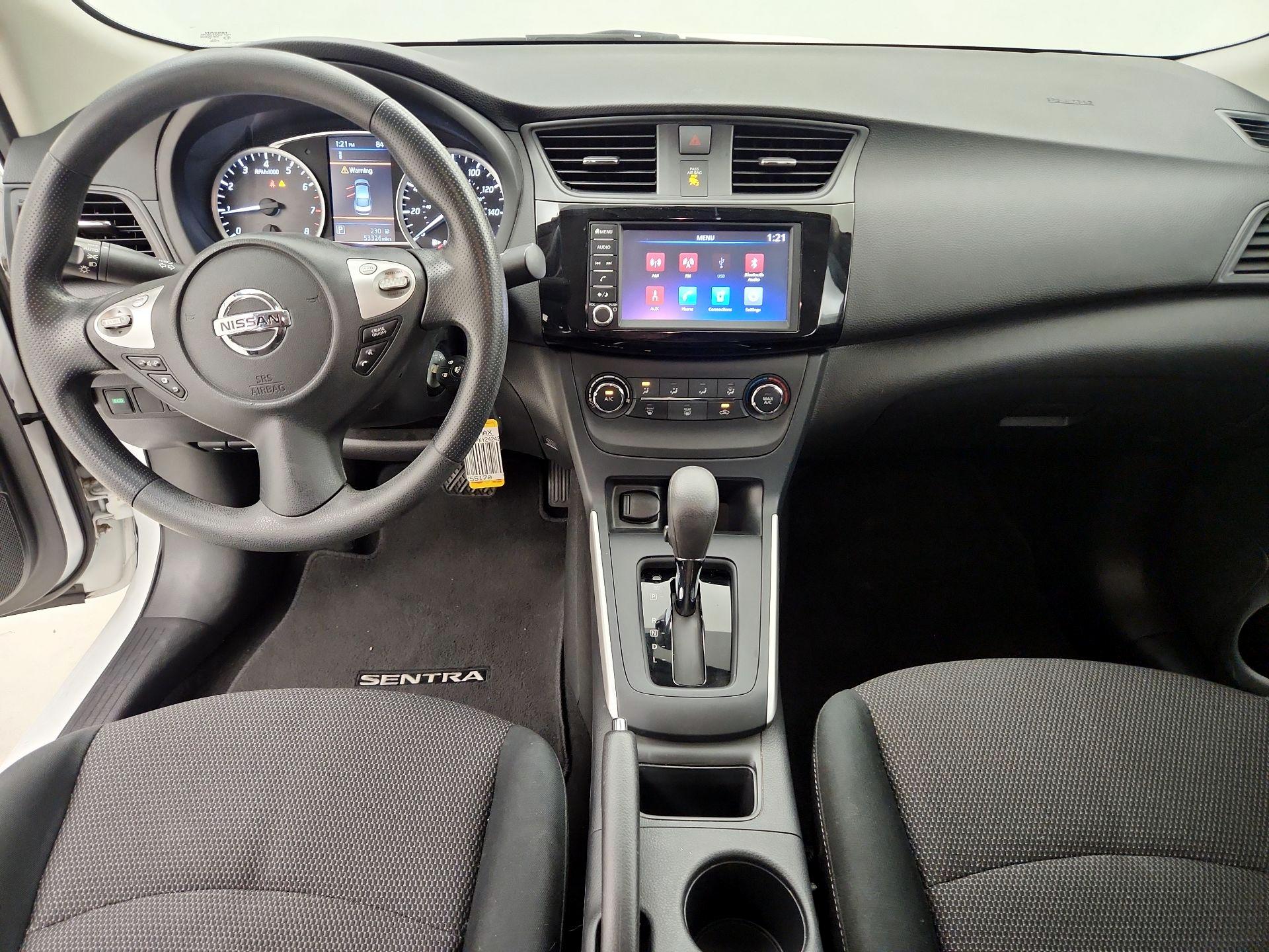 Thumbnail: 2019 Nissan Sentra - 9