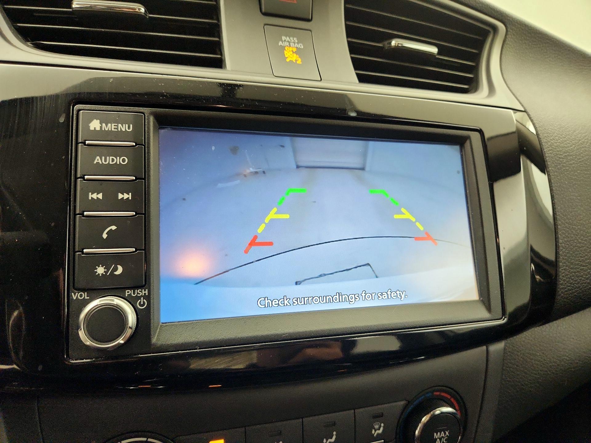Thumbnail: 2019 Nissan Sentra - 14