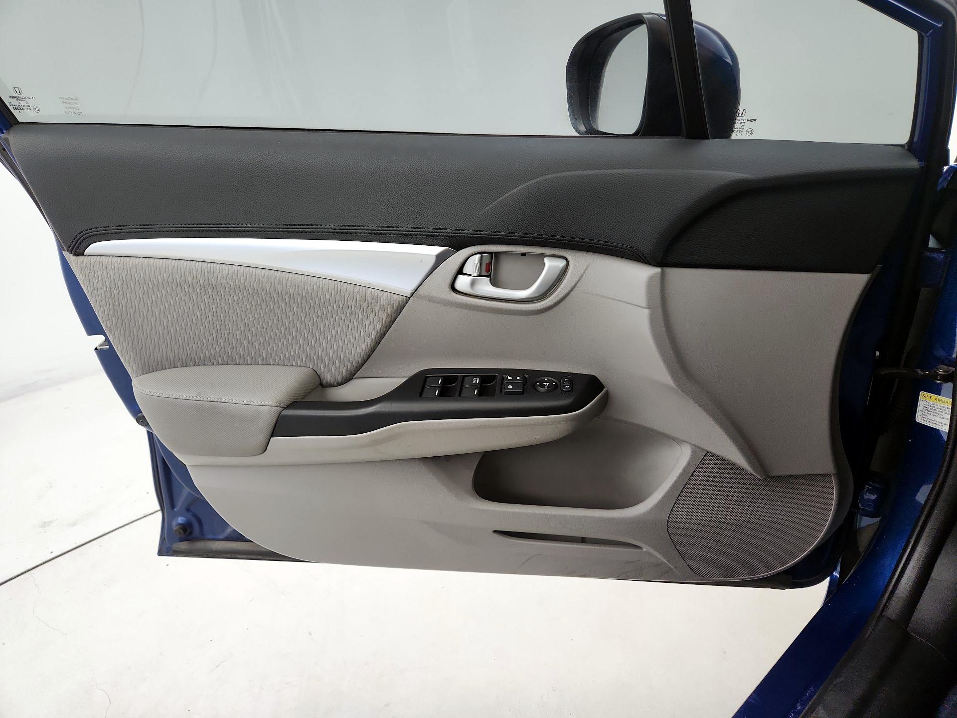 Thumbnail: 2014 Honda Civic - 12
