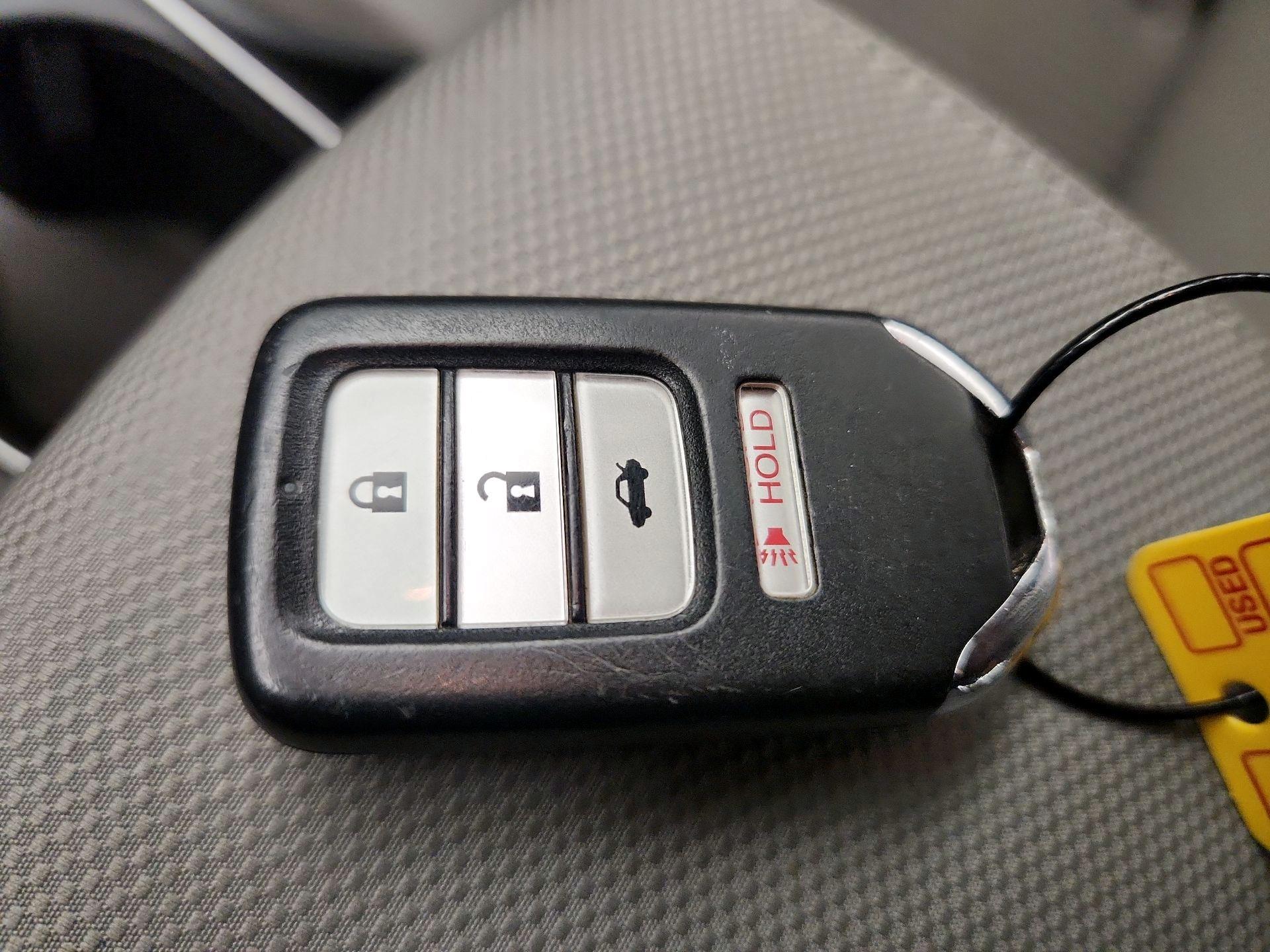 Thumbnail: 2014 Honda Civic - 18
