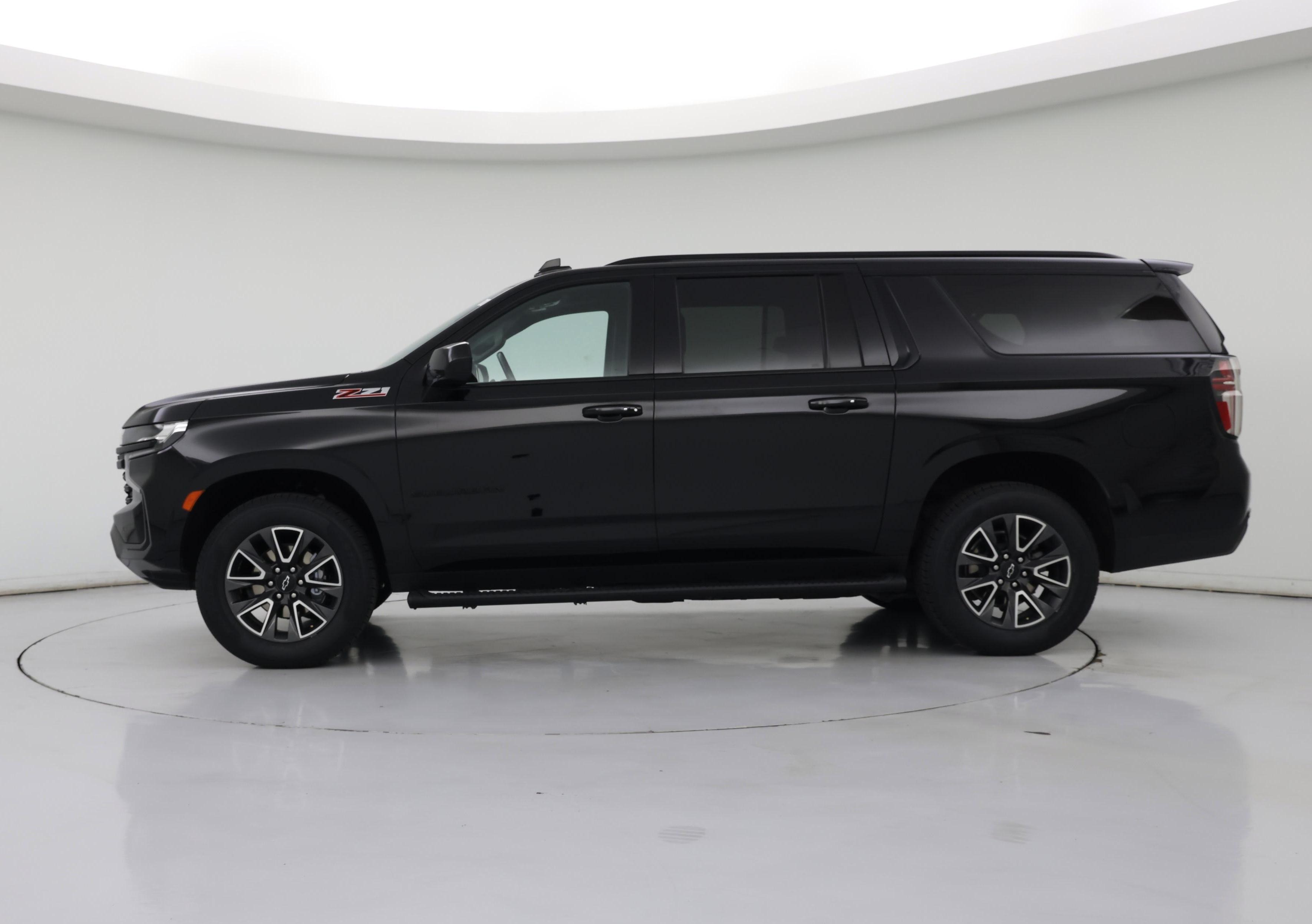 Thumbnail: 2023 Chevrolet Suburban - 3