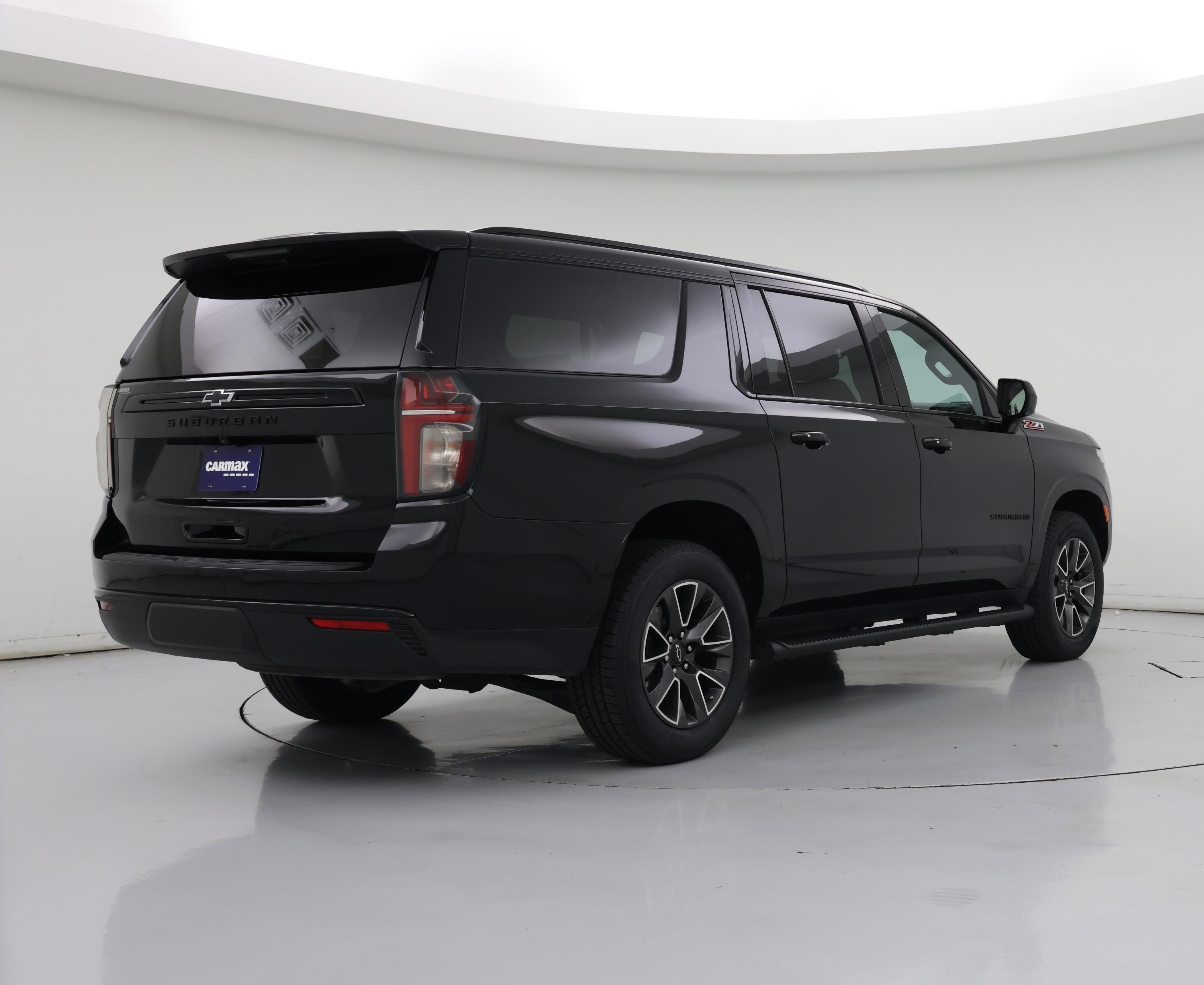 Thumbnail: 2023 Chevrolet Suburban - 8