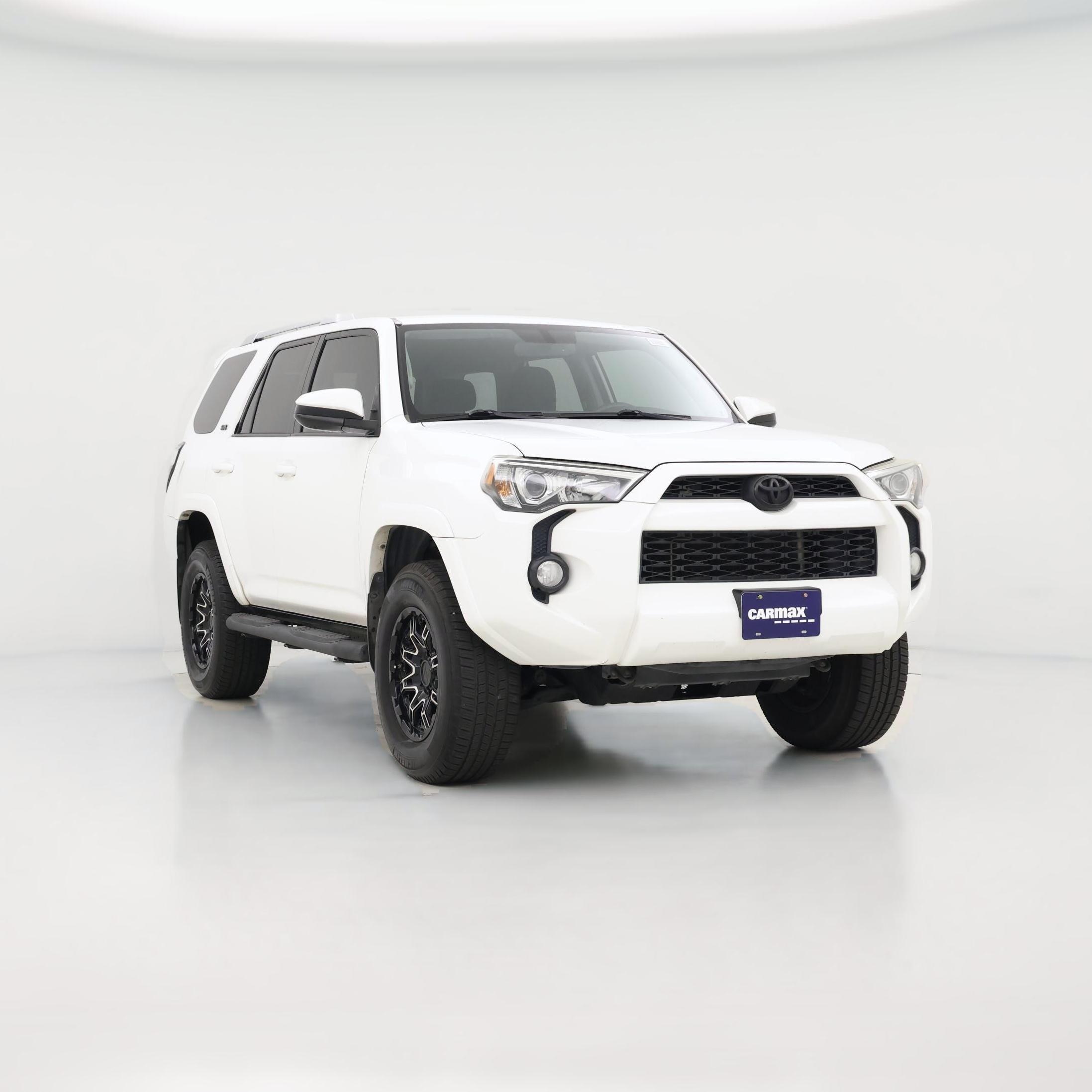 Thumbnail: 2017 Toyota 4Runner - 1