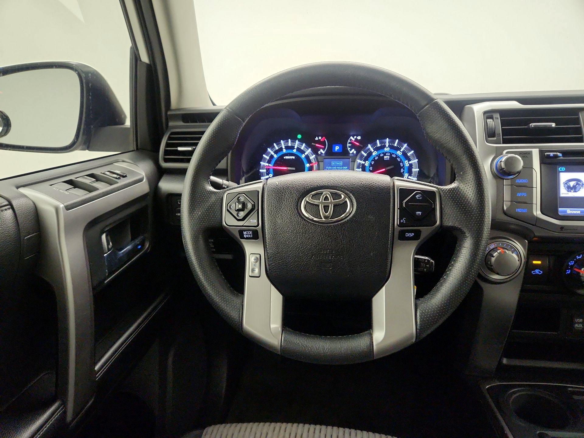 Thumbnail: 2017 Toyota 4Runner - 10