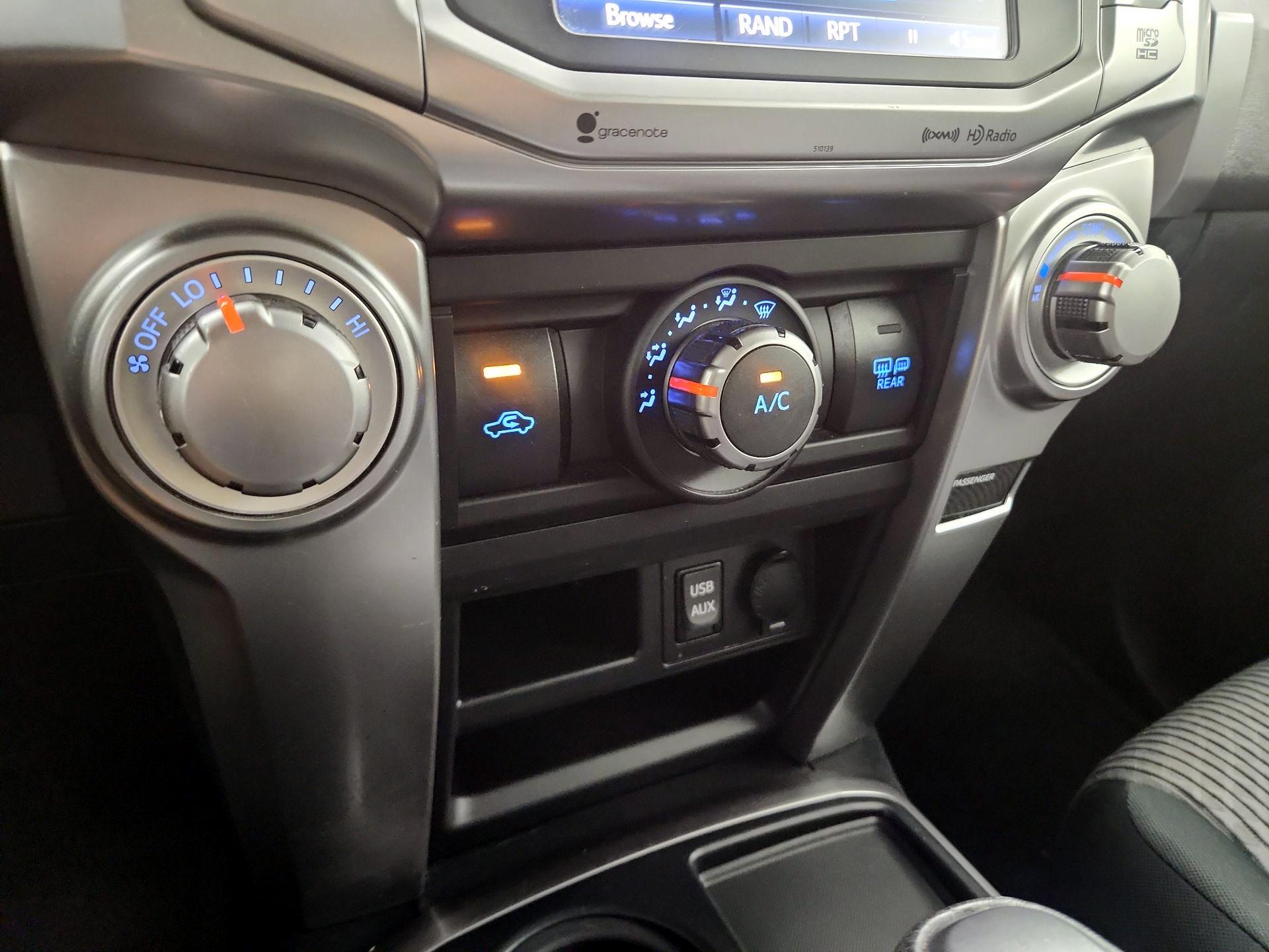 Thumbnail: 2017 Toyota 4Runner - 17