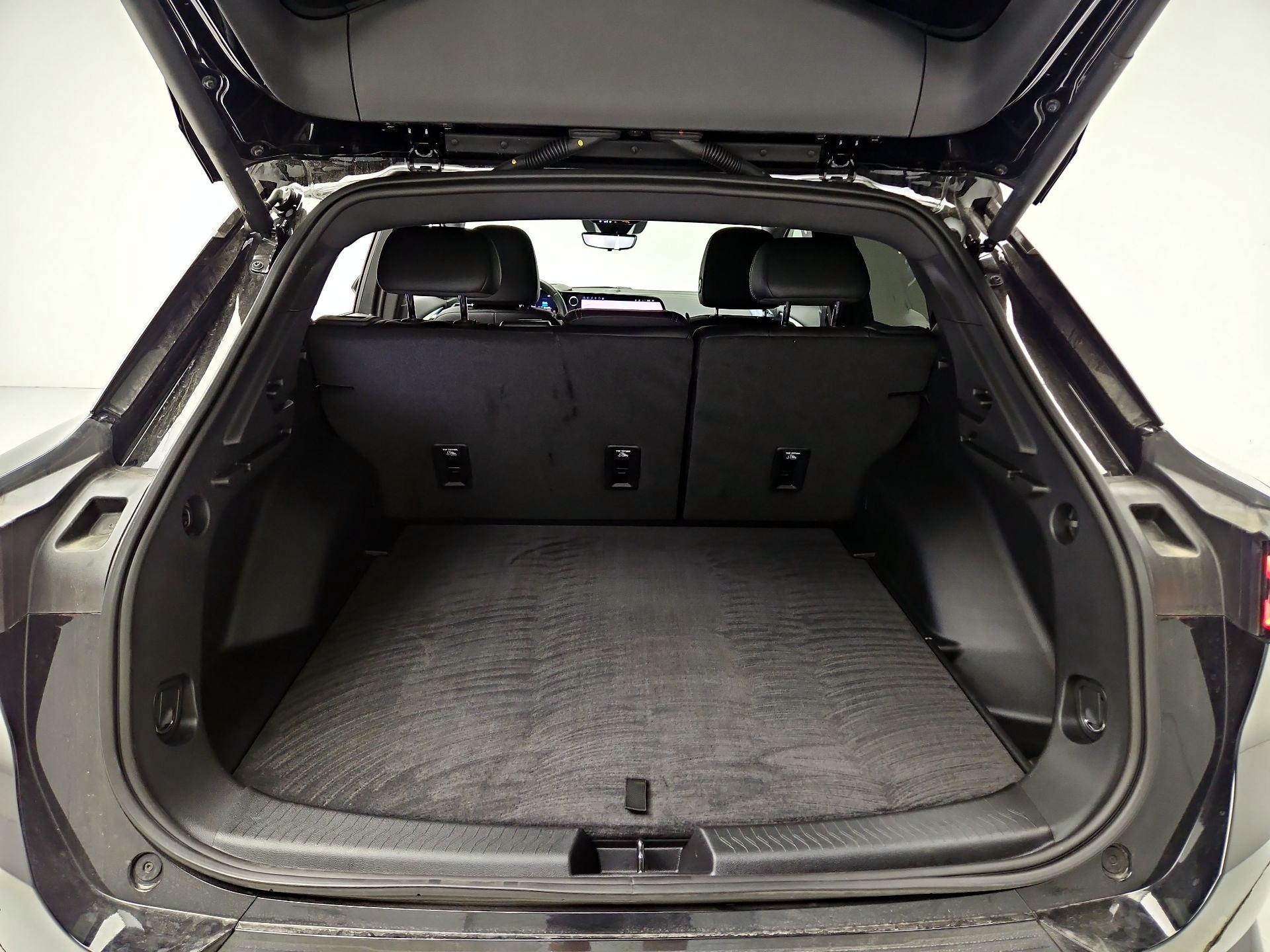 Thumbnail: 2025 Chevrolet Equinox - 19