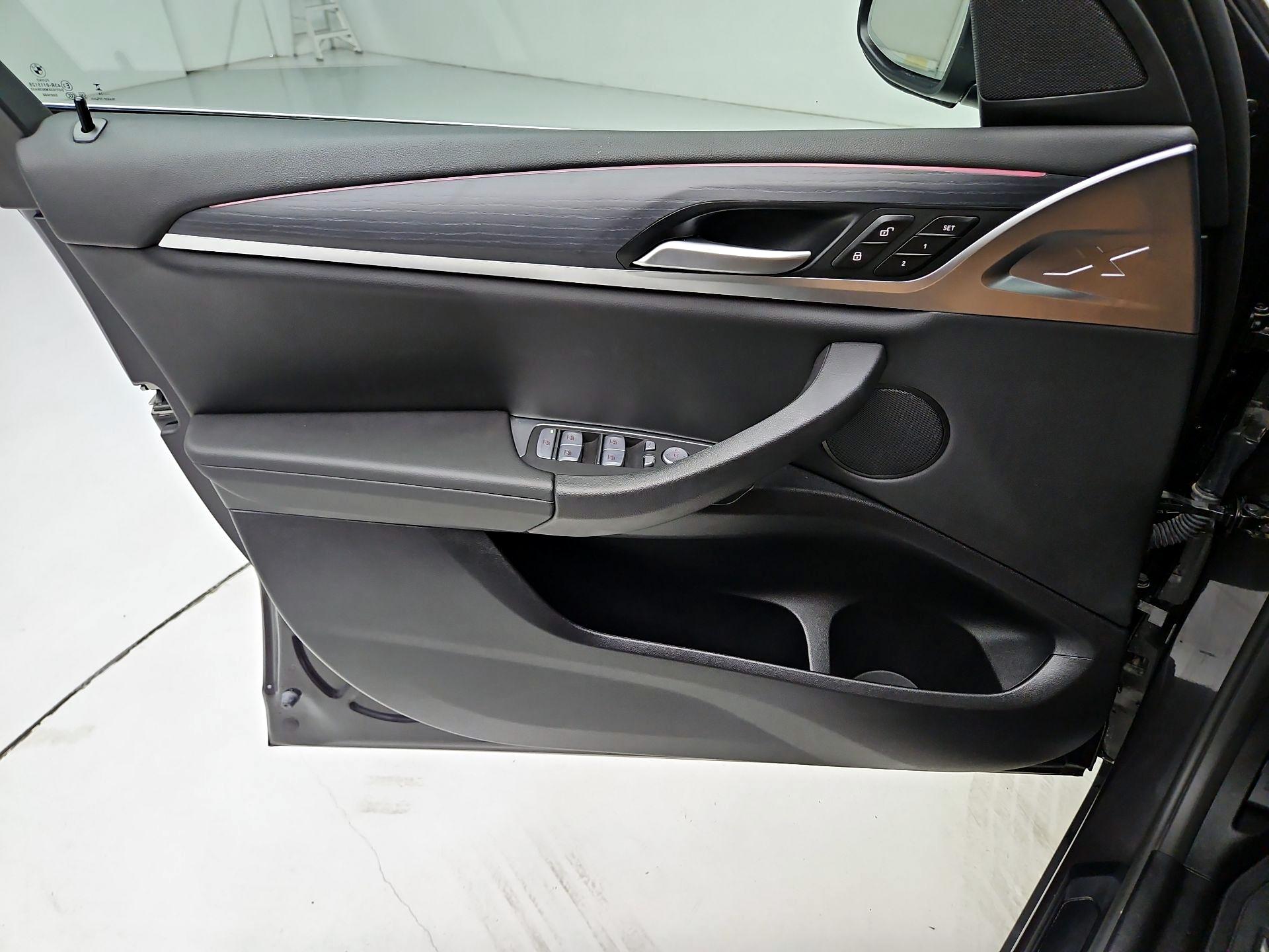 Thumbnail: 2024 BMW X3 - 10