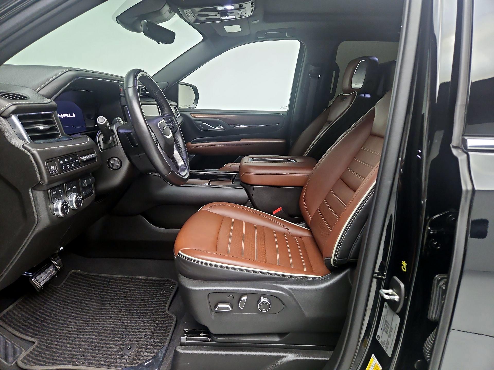 Thumbnail: 2023 GMC Yukon XL - 9