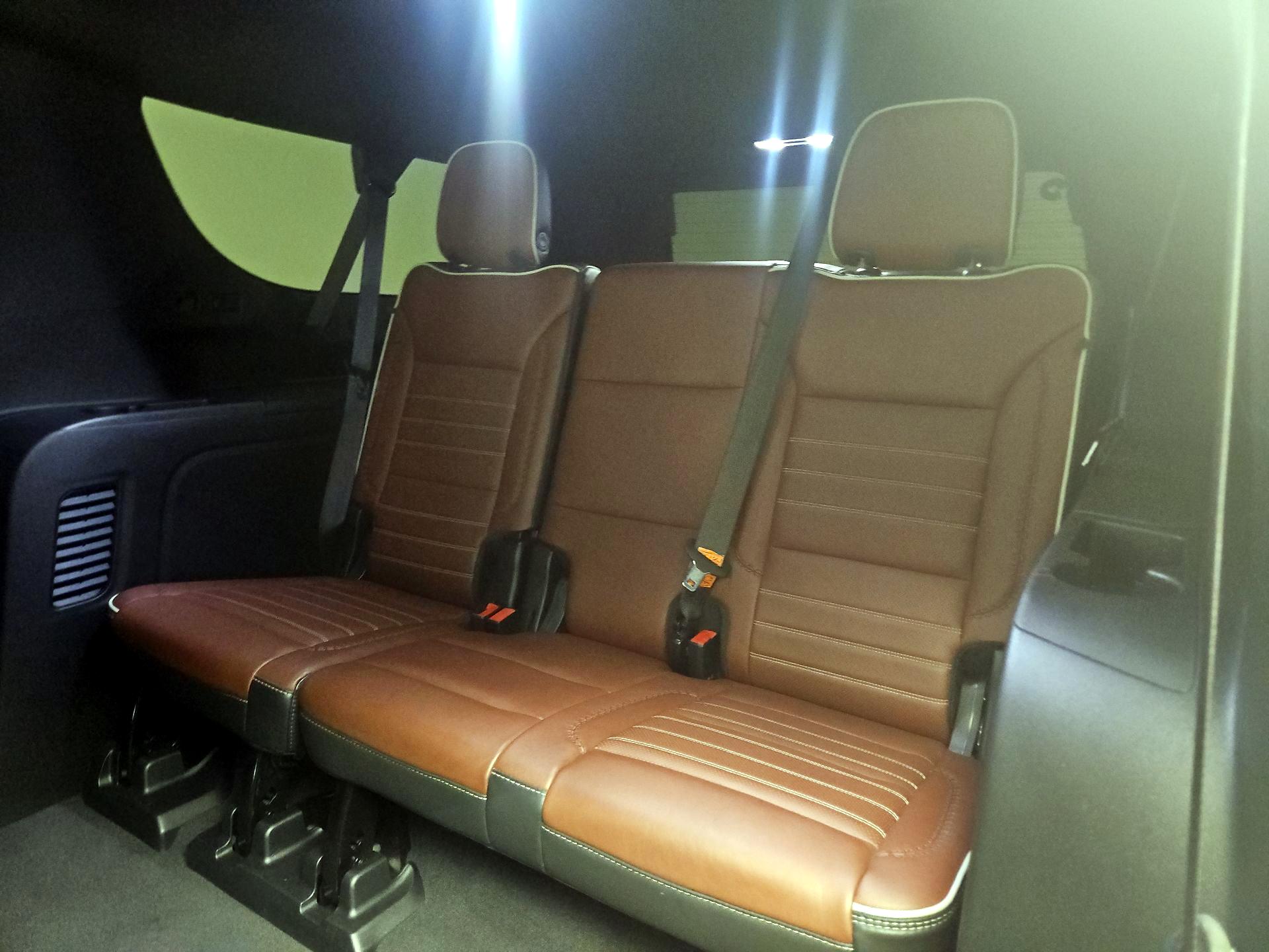 Thumbnail: 2023 GMC Yukon XL - 18
