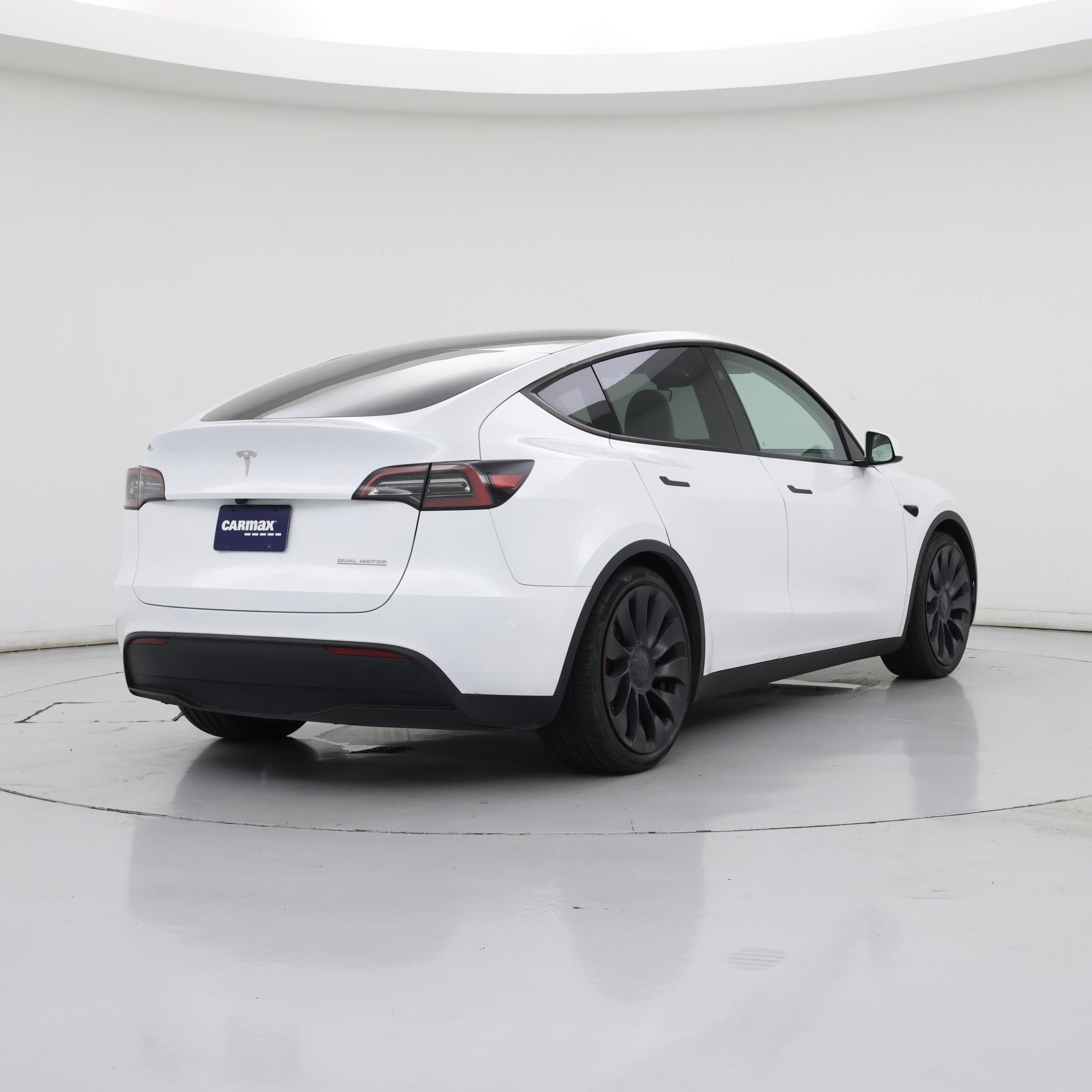 Thumbnail: 2024 Tesla Model Y - 8
