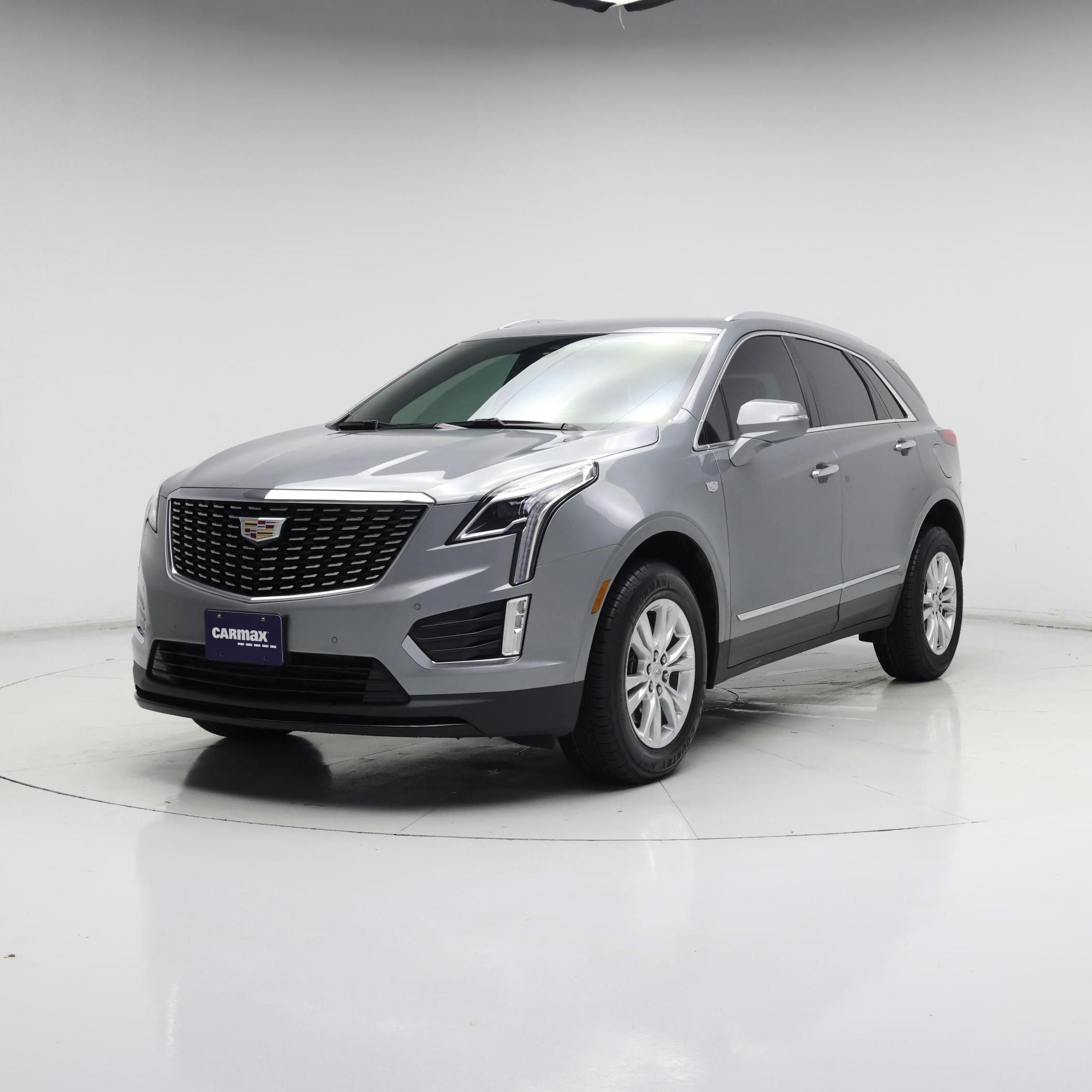 Thumbnail: 2023 Cadillac XT5 - 4