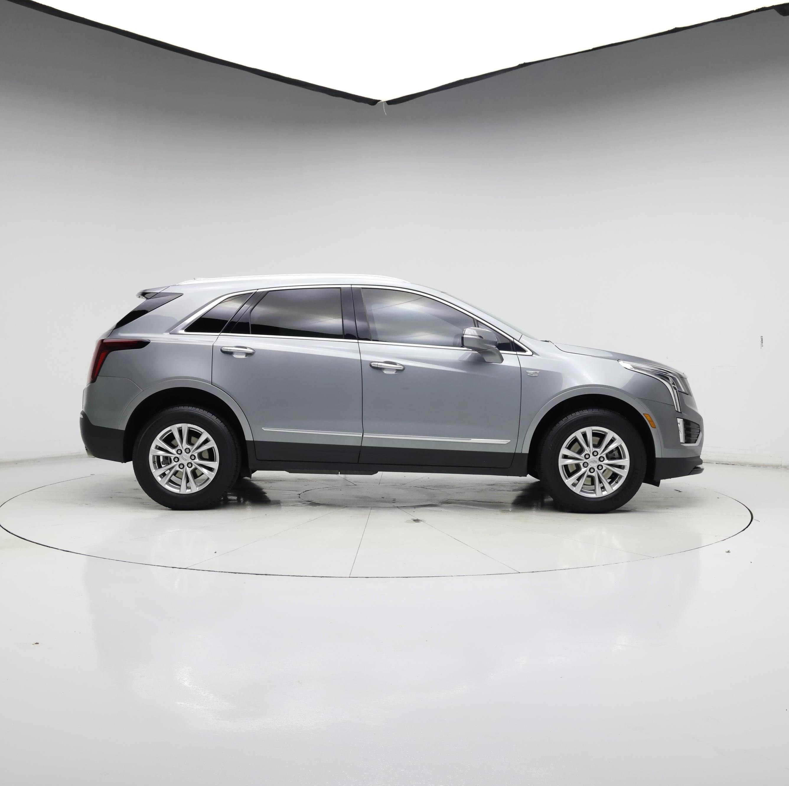 Thumbnail: 2023 Cadillac XT5 - 7