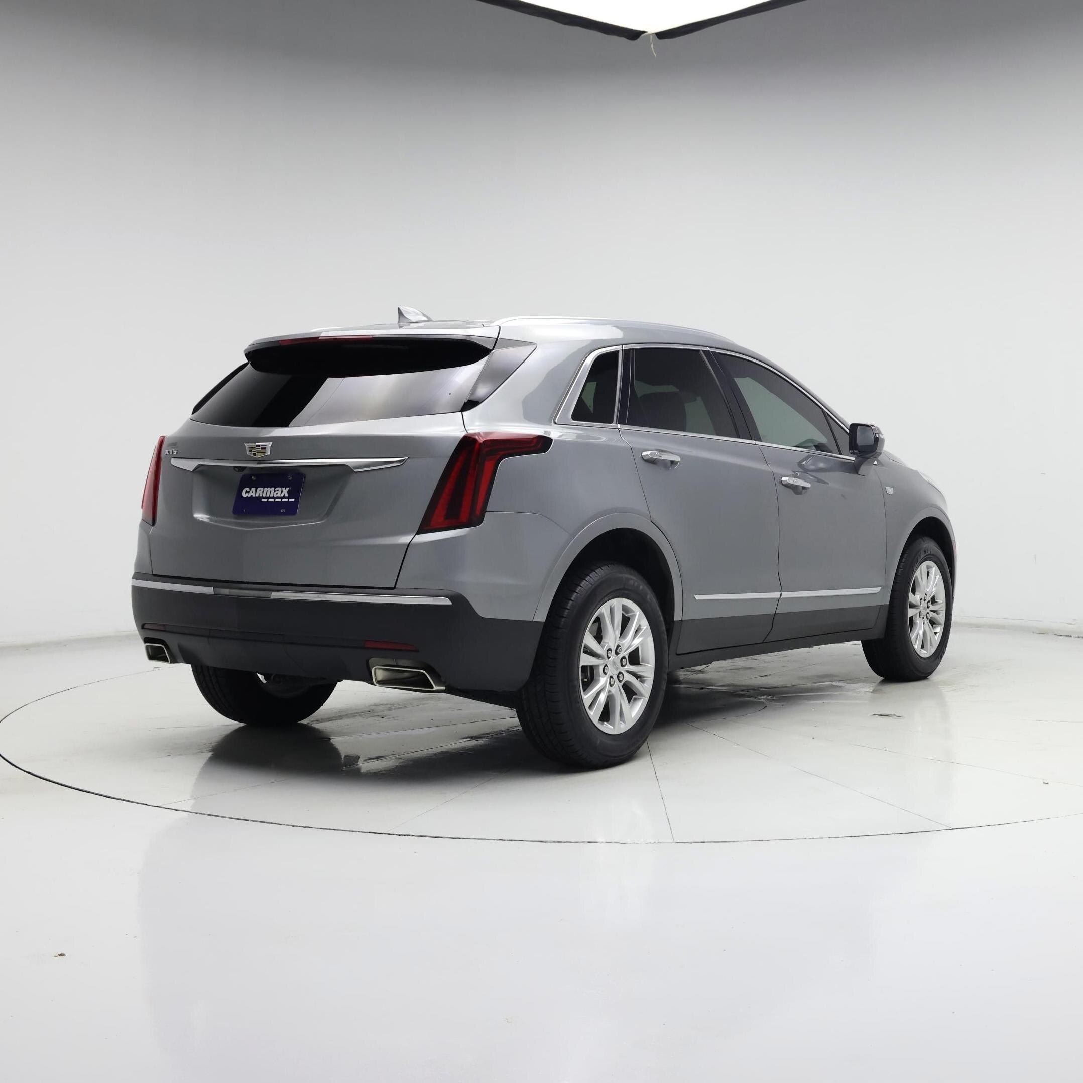 Thumbnail: 2023 Cadillac XT5 - 8