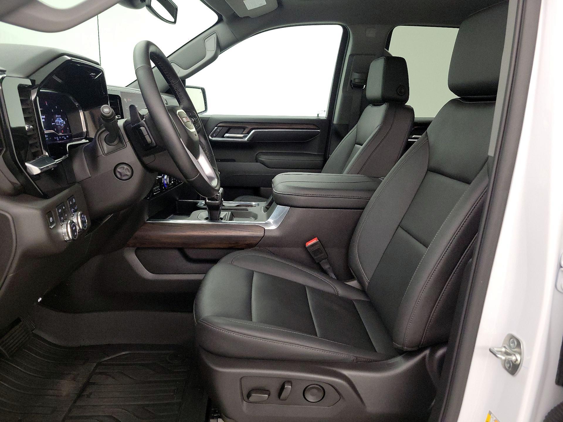 Thumbnail: 2025 GMC Sierra 1500 - 11