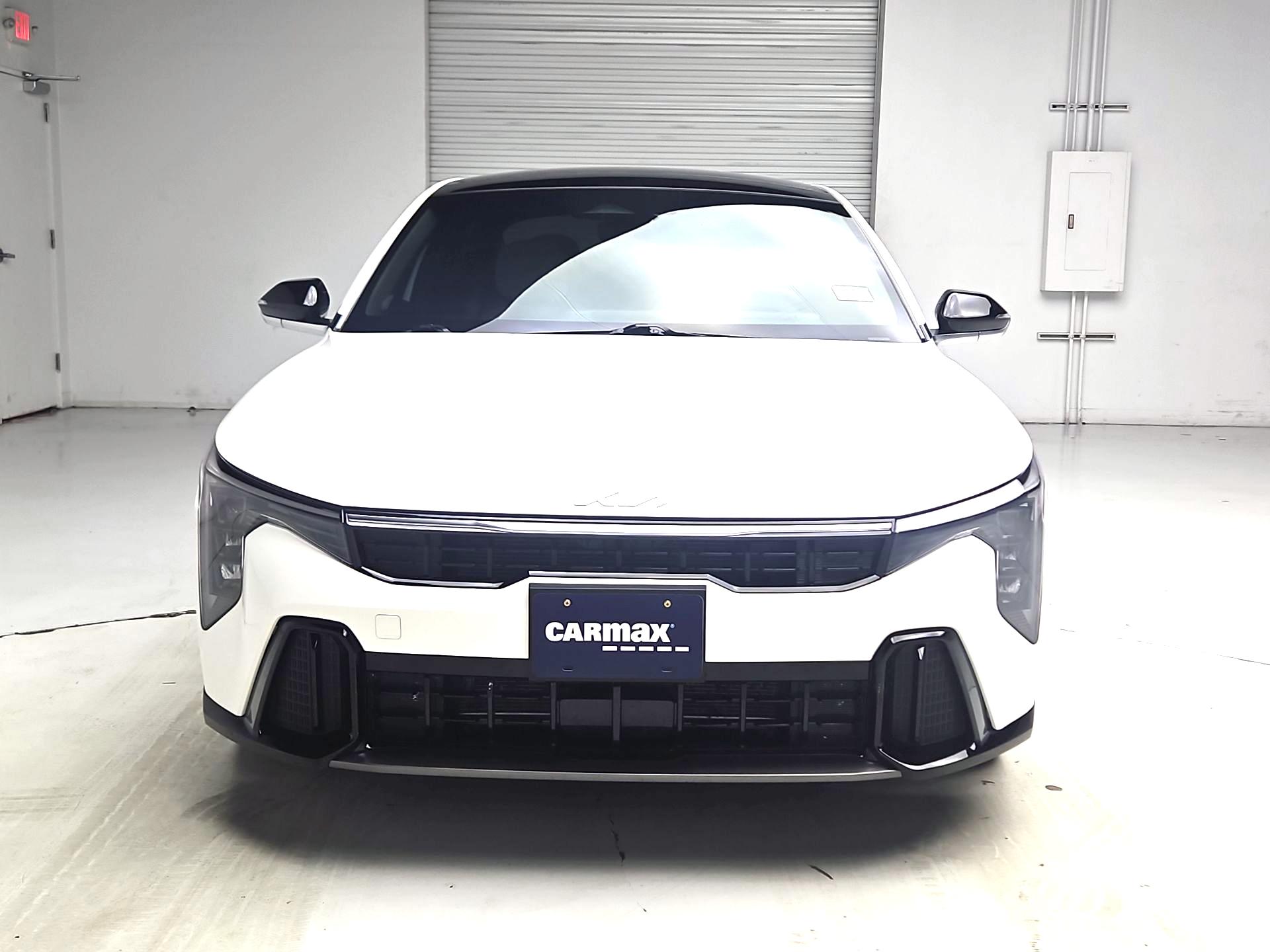 Thumbnail: 2025 Kia K4 - 2