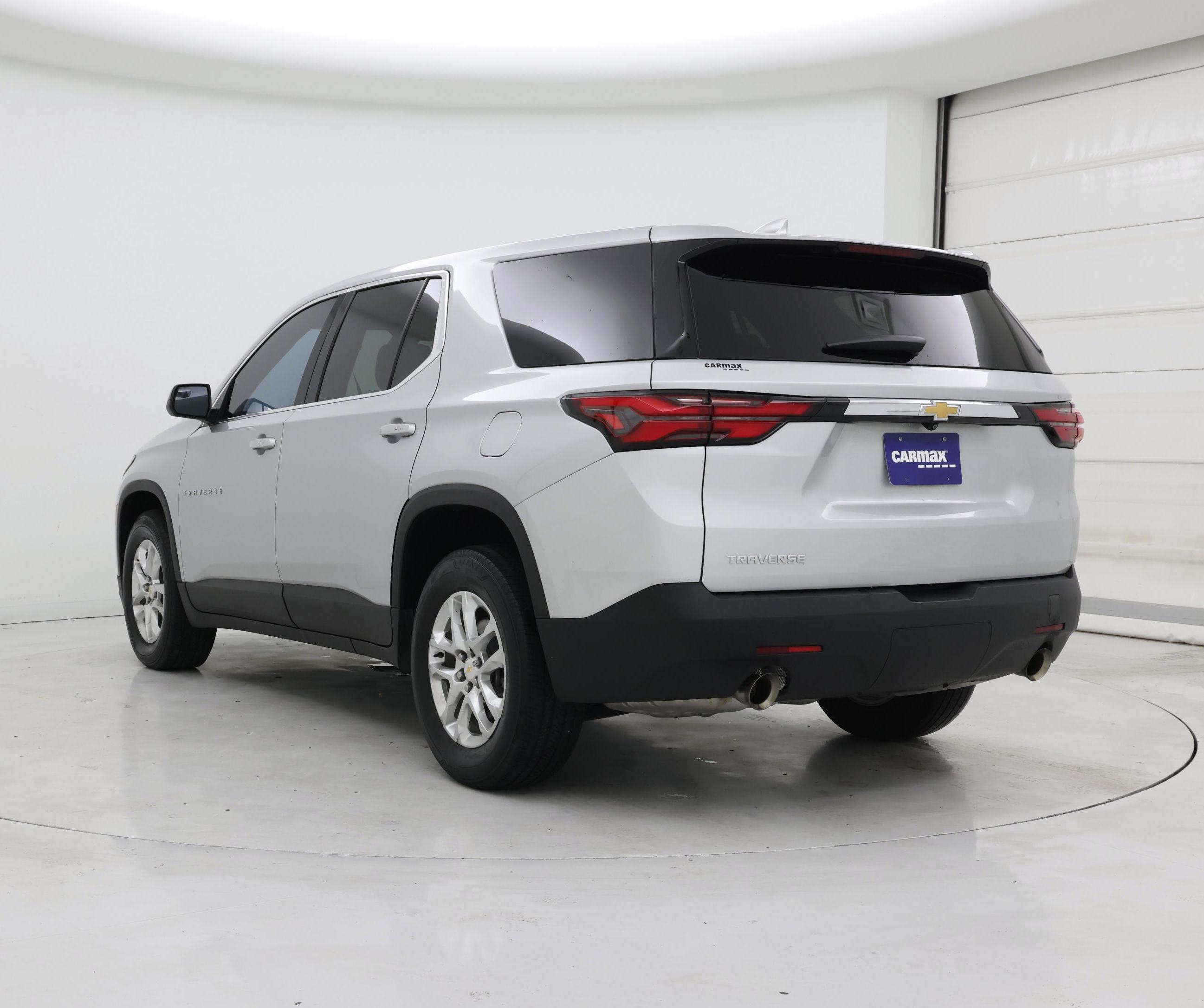 Thumbnail: 2022 Chevrolet Traverse - 2
