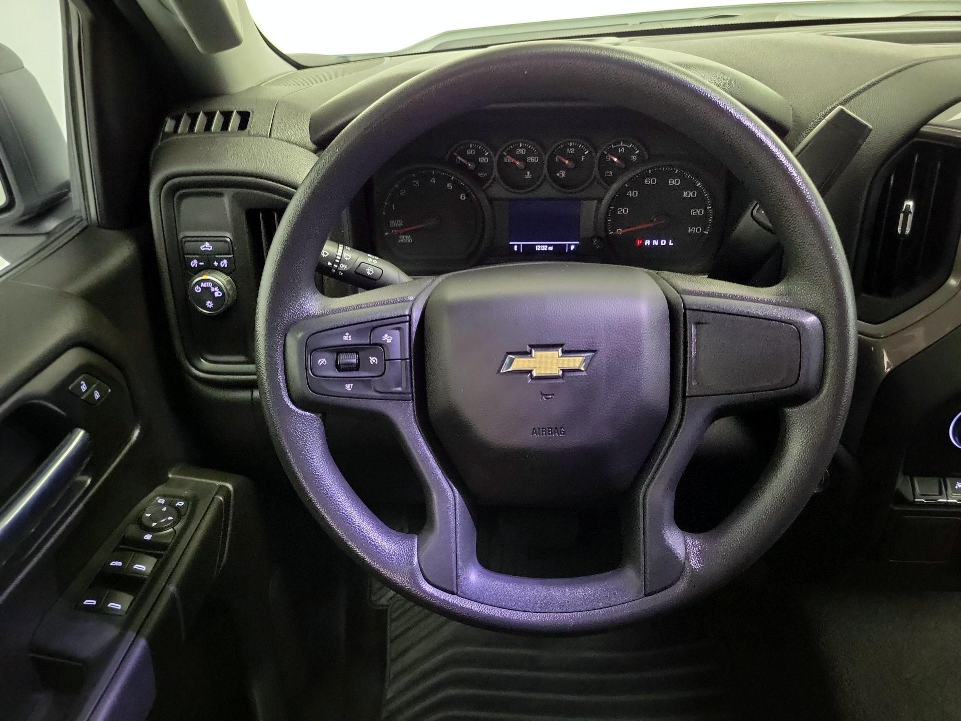 Thumbnail: 2023 Chevrolet Silverado 1500 - 10