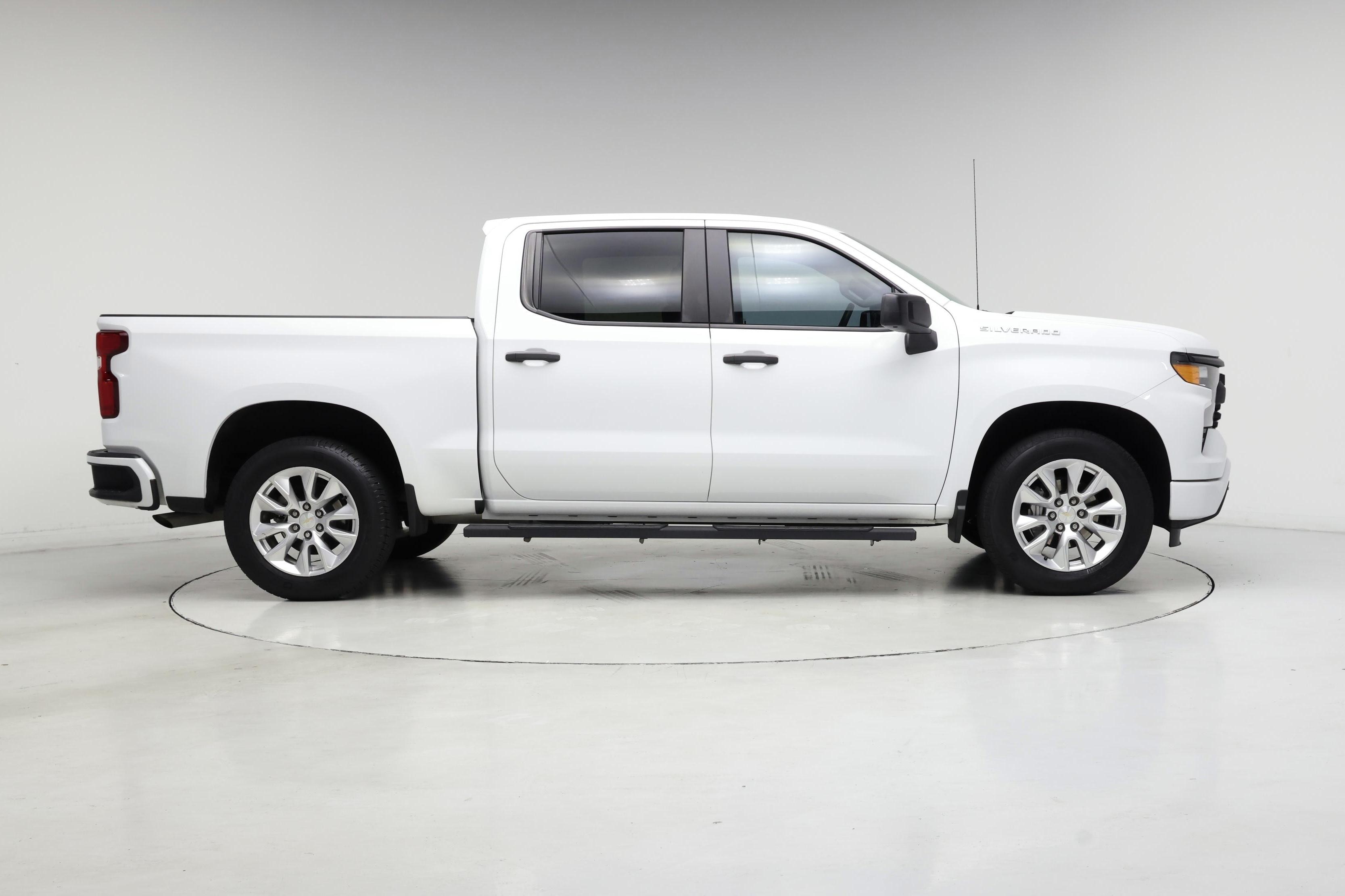 Thumbnail: 2023 Chevrolet Silverado 1500 - 7