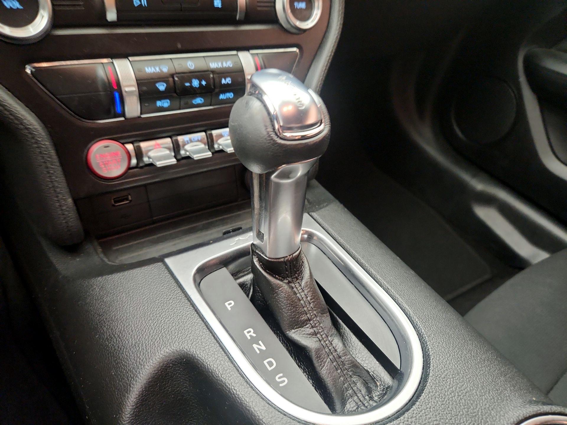 Thumbnail: 2019 Ford Mustang - 17
