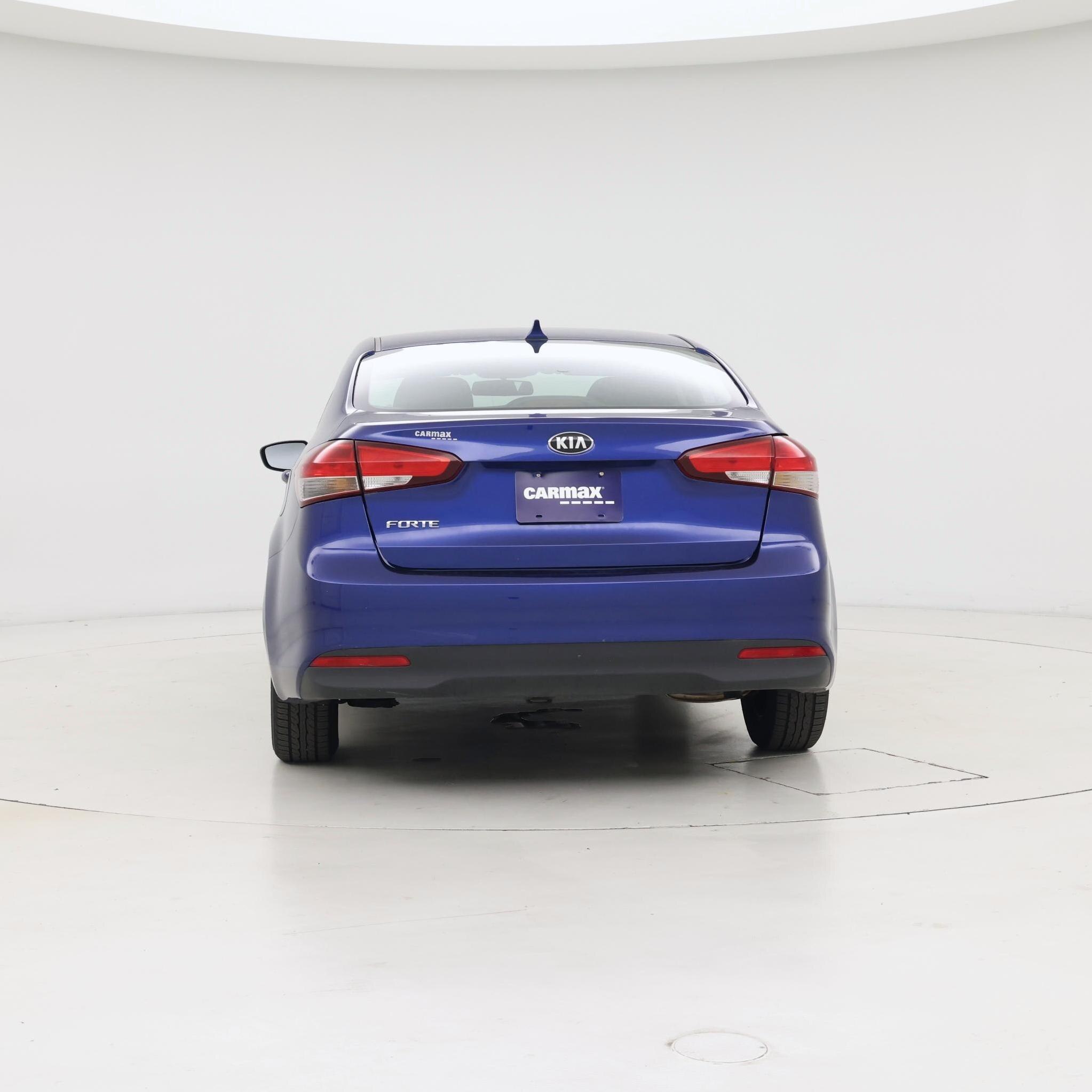 Thumbnail: 2018 Kia Forte - 6