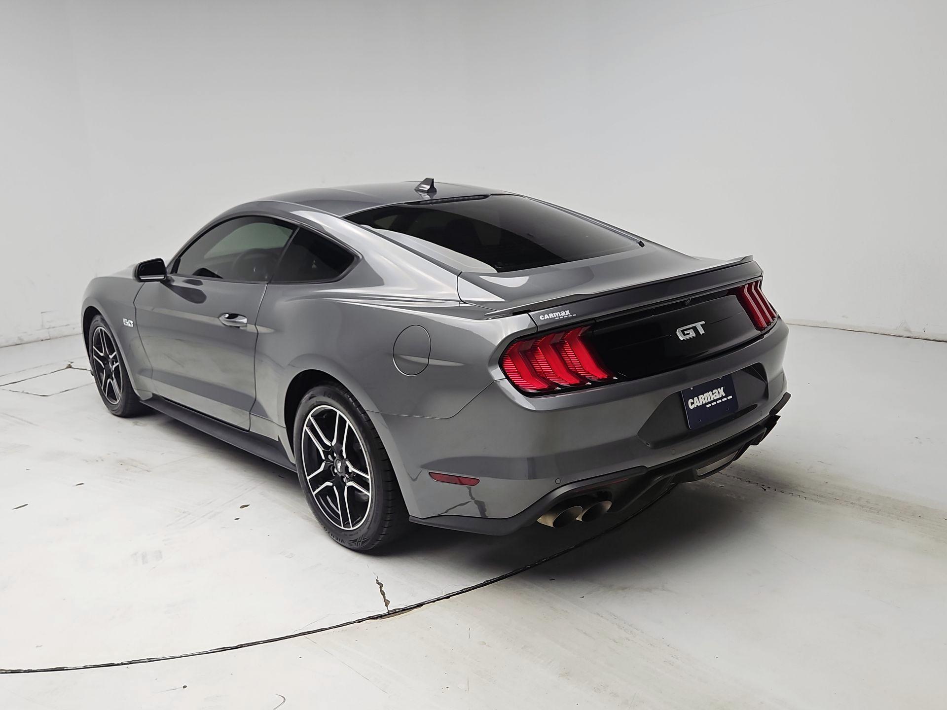 Thumbnail: 2022 Ford Mustang - 7