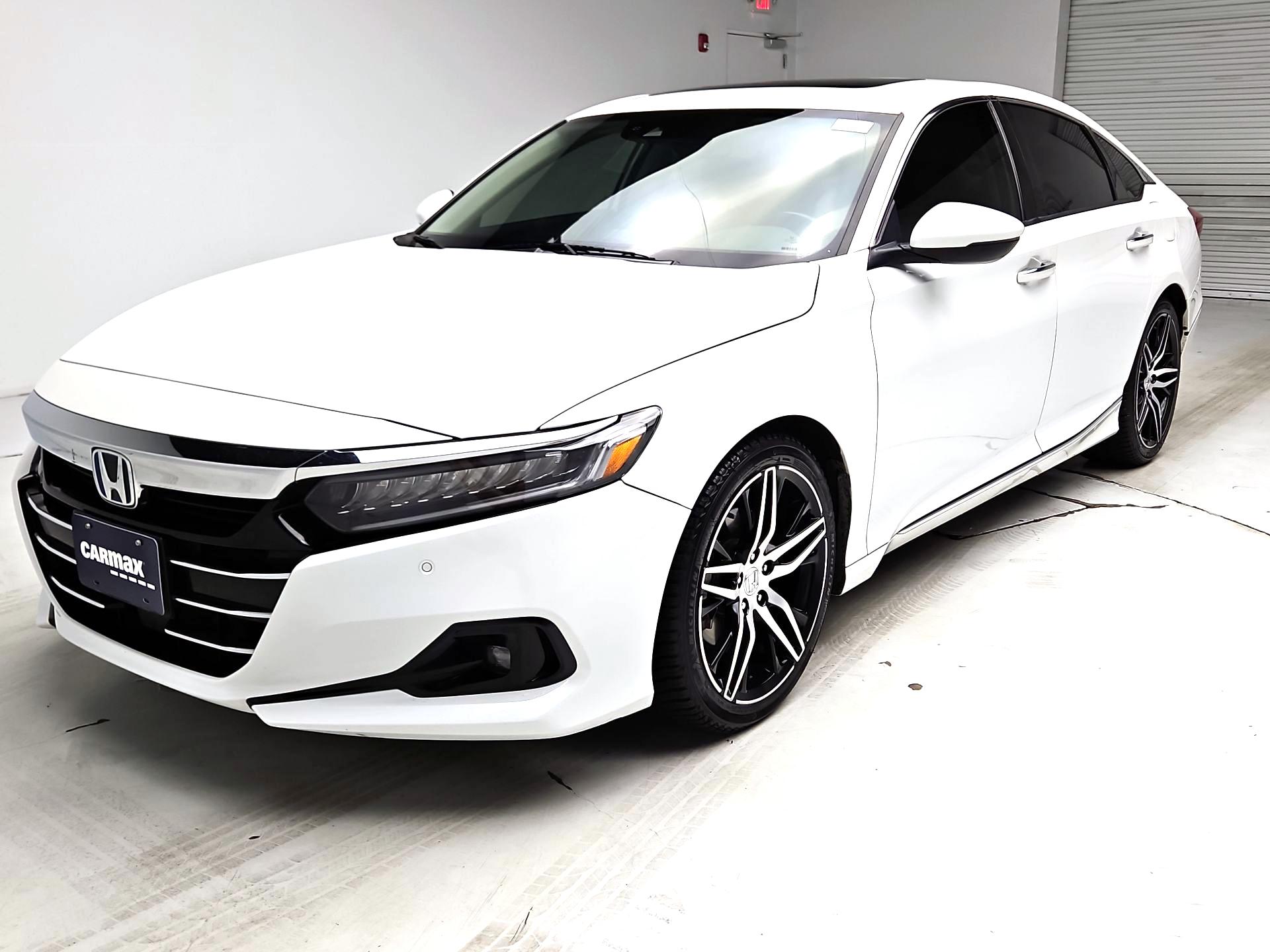 Thumbnail: 2021 Honda Accord - 3