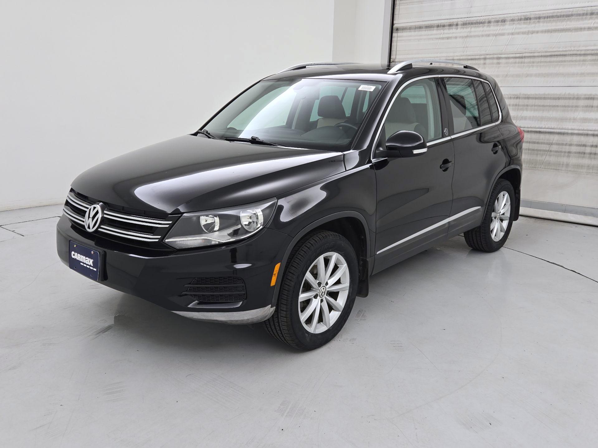 Thumbnail: 2017 Volkswagen Tiguan - 3