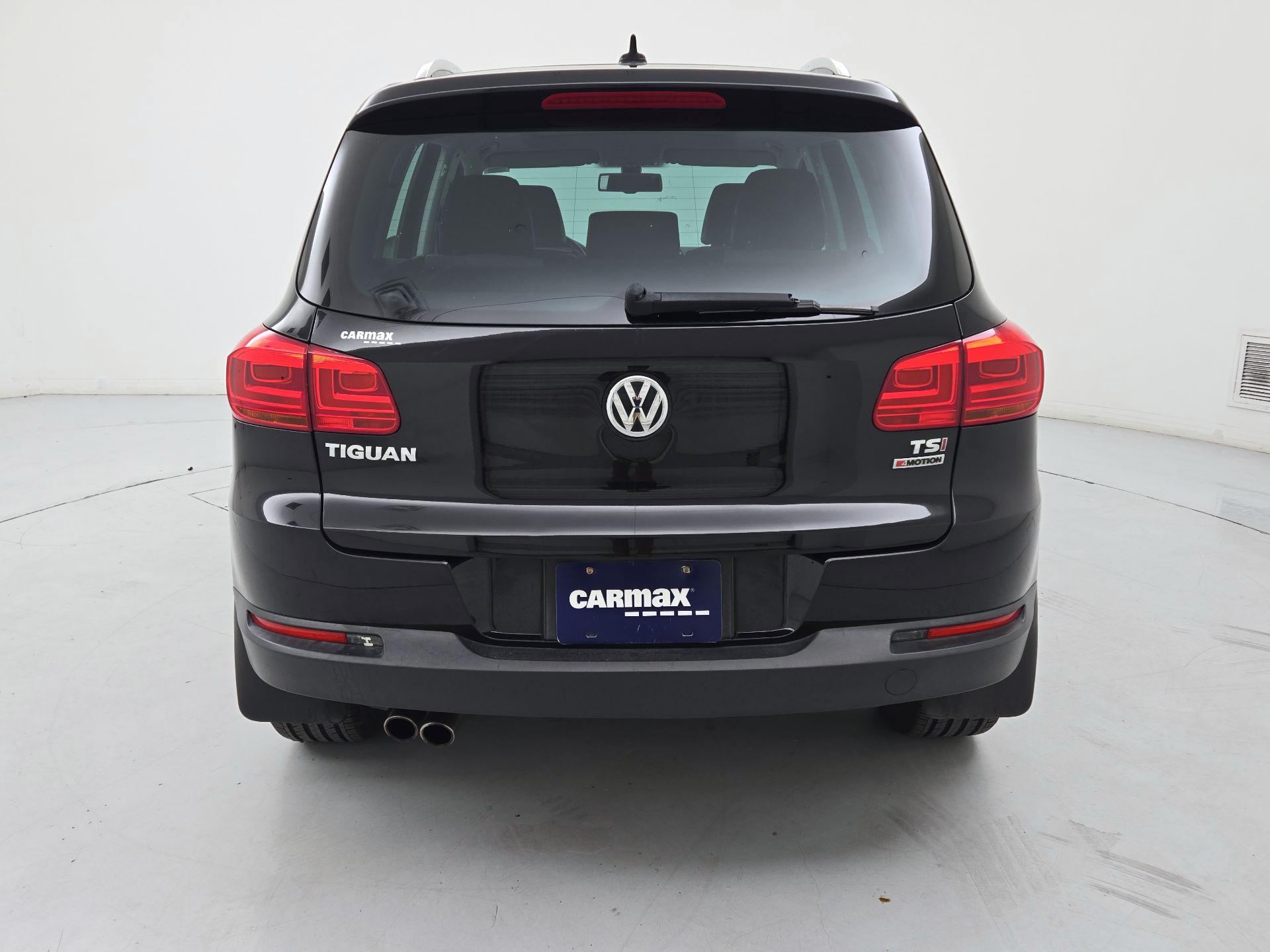 Thumbnail: 2017 Volkswagen Tiguan - 6